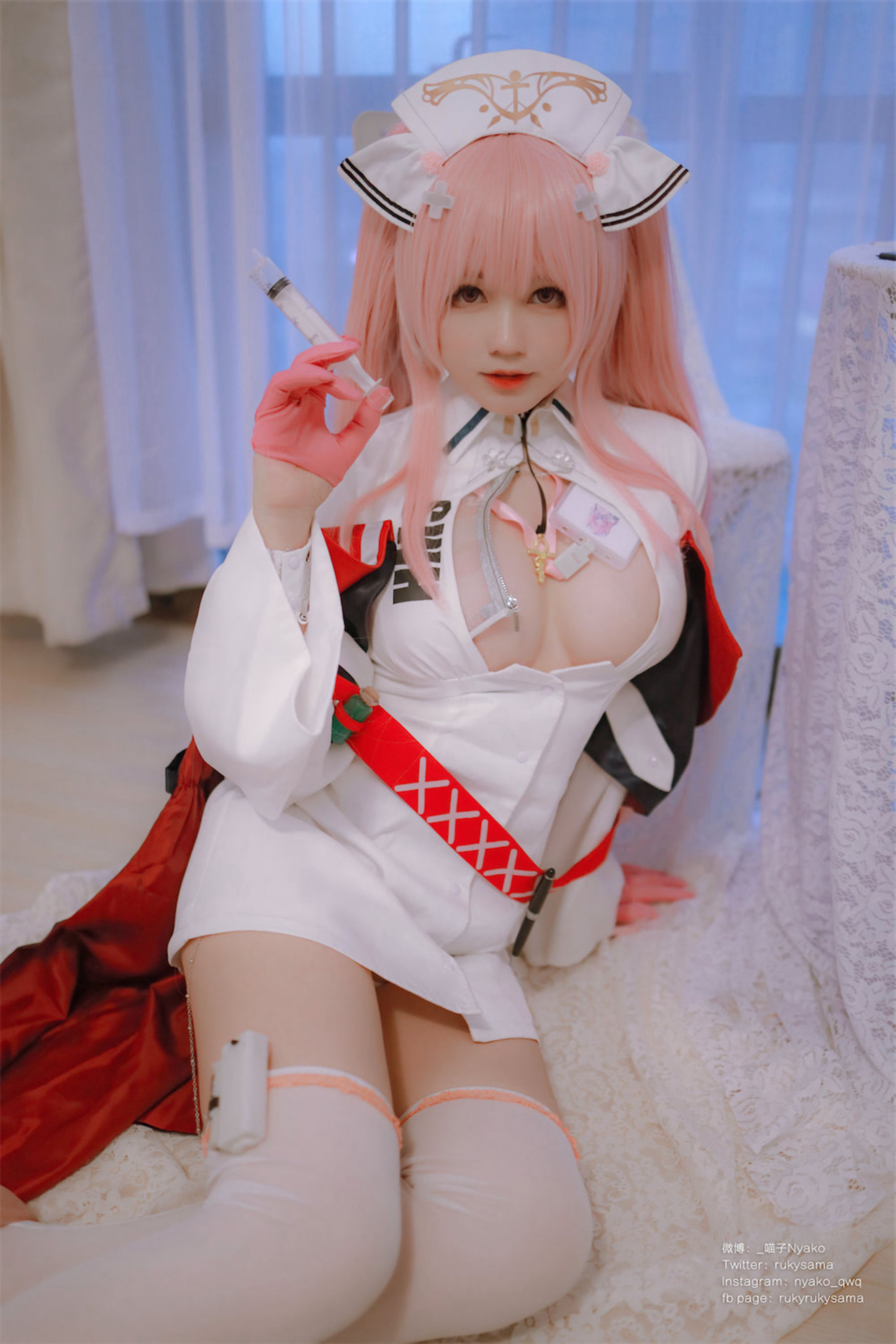 [福利COS] 萌妹子Nyako喵子 - 英仙座护士