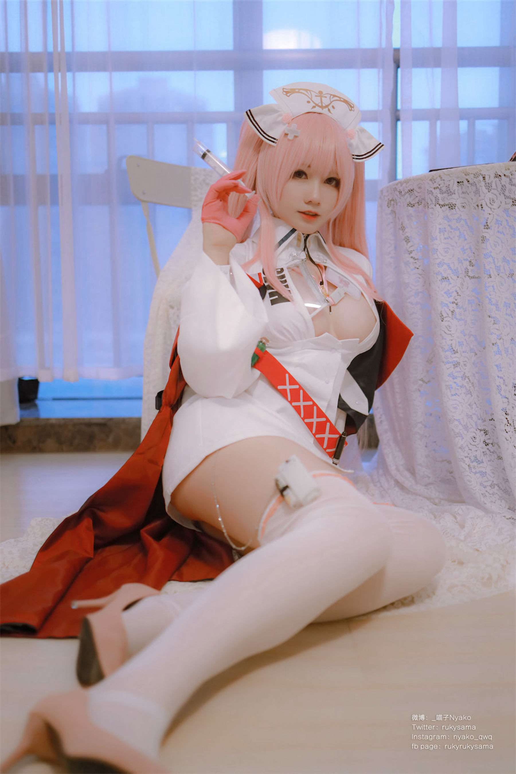 [福利COS] 萌妹子Nyako喵子 - 英仙座护士