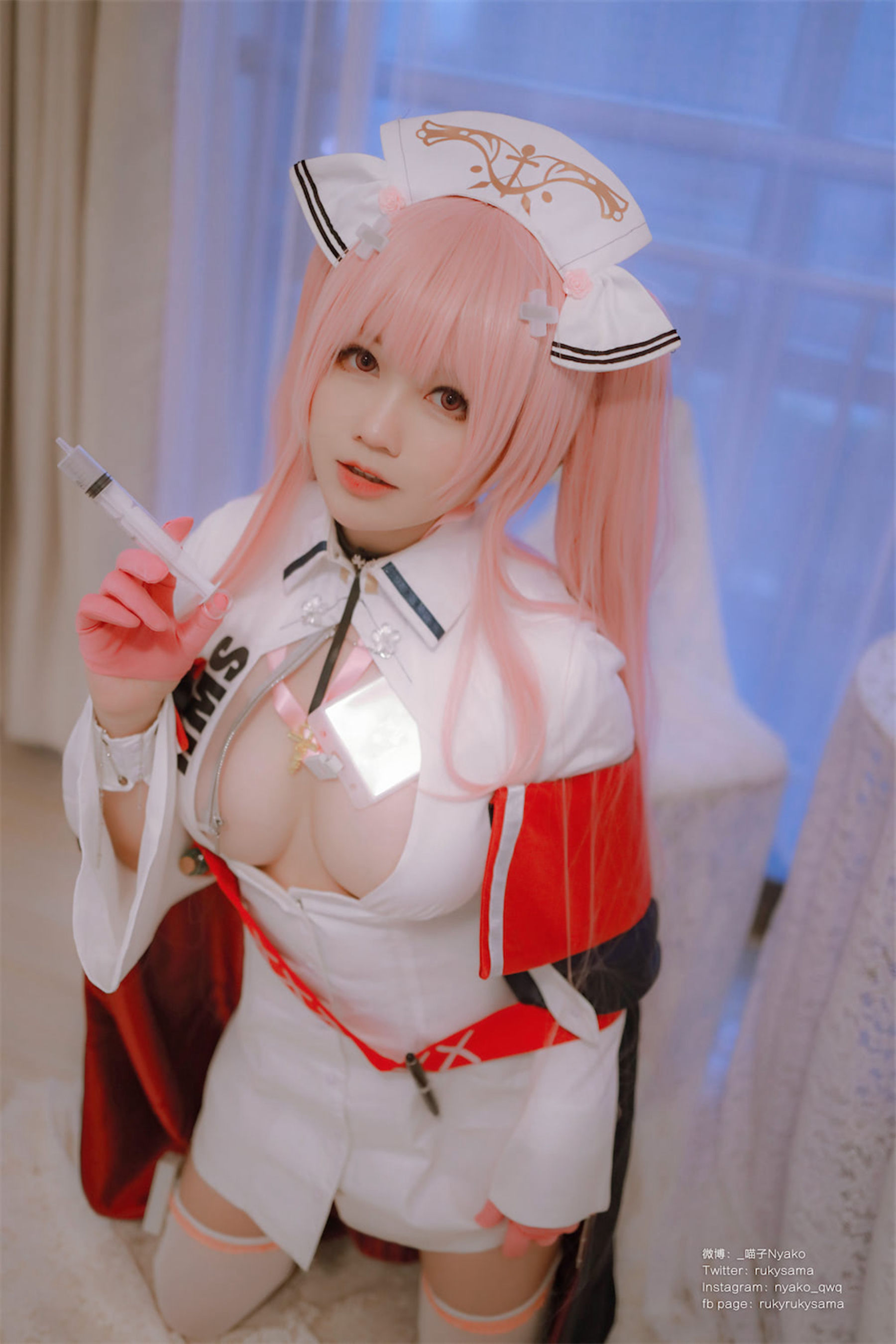 [福利COS] 萌妹子Nyako喵子 - 英仙座护士