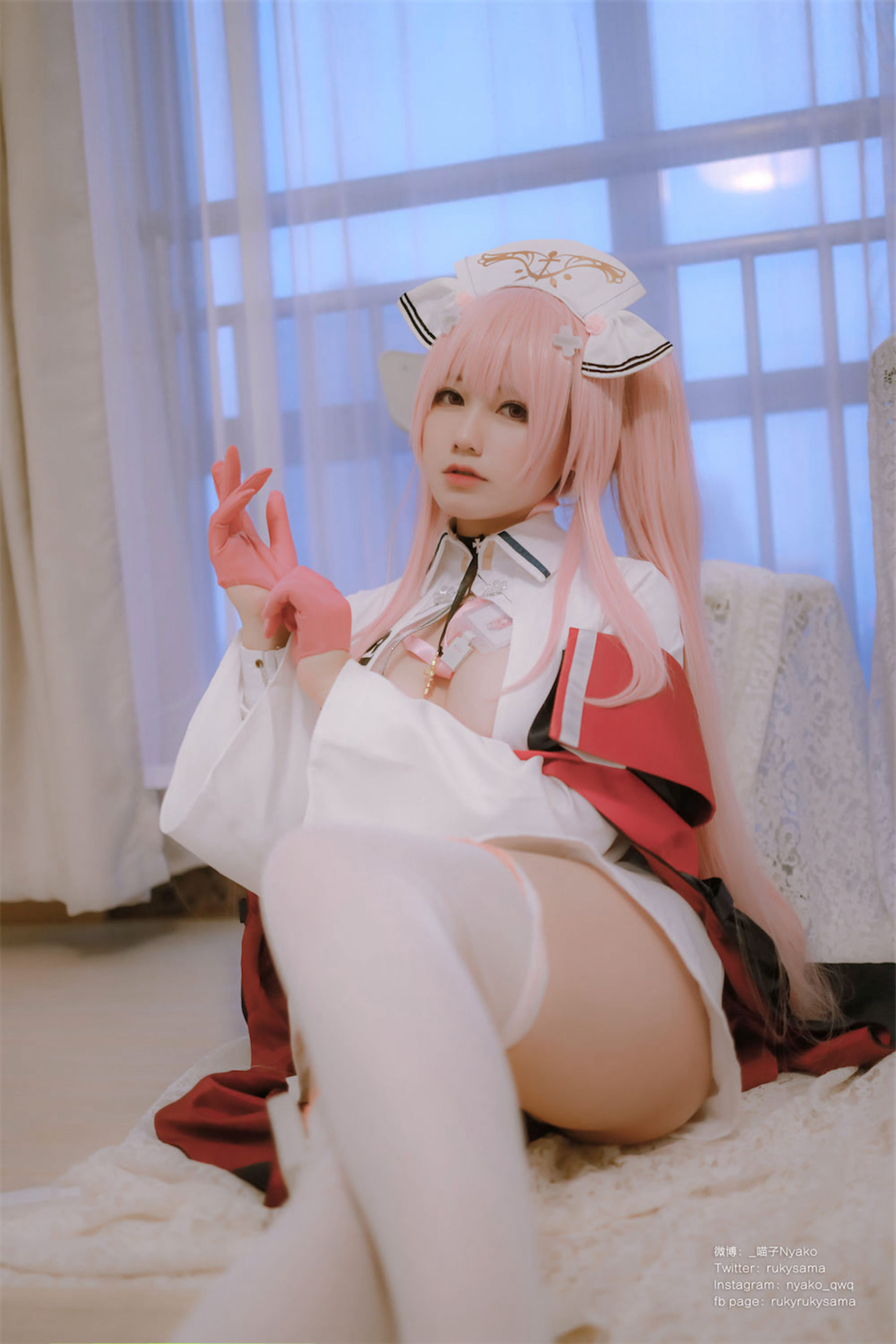 [福利COS] 萌妹子Nyako喵子 - 英仙座护士