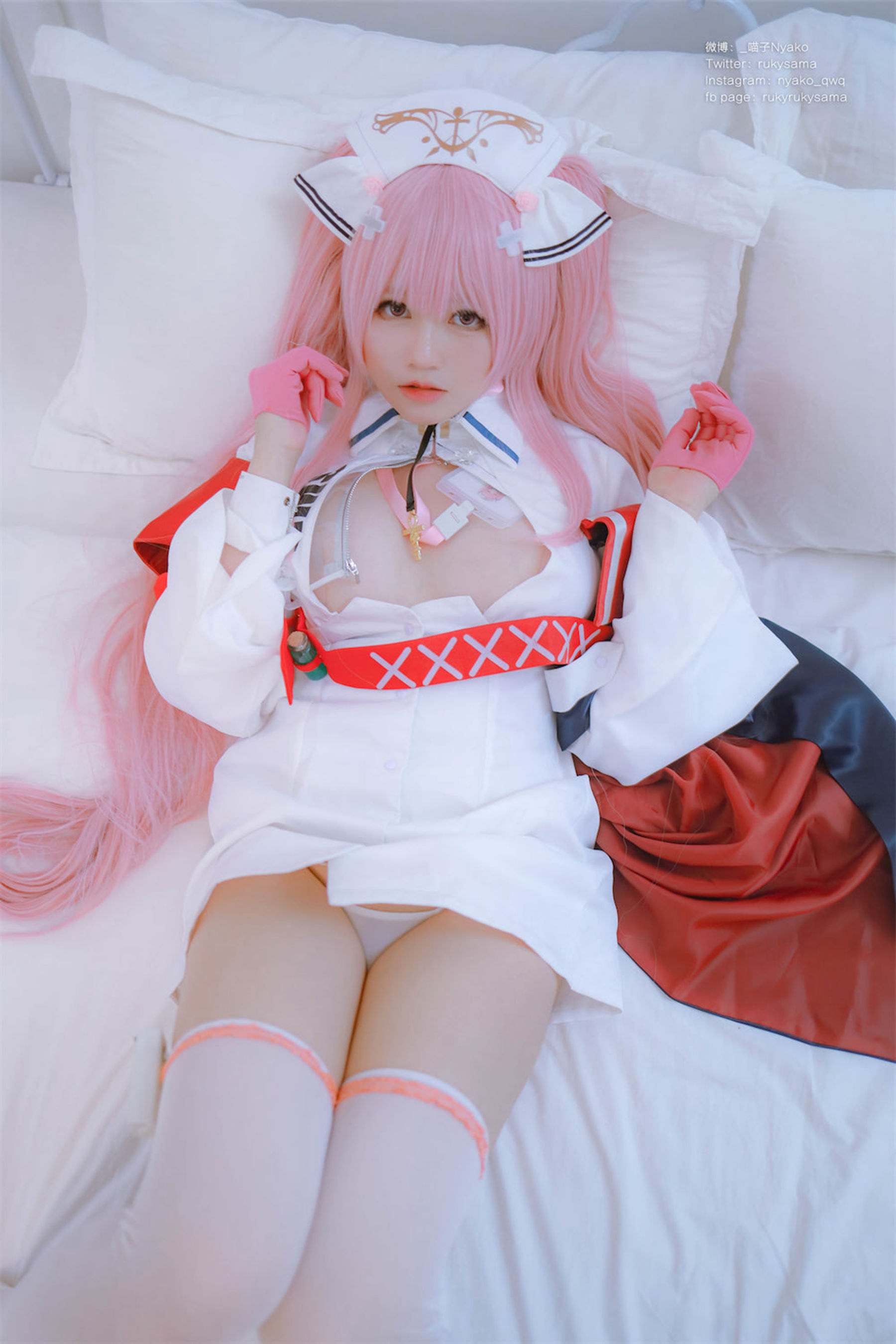 [福利COS] 萌妹子Nyako喵子 - 英仙座护士