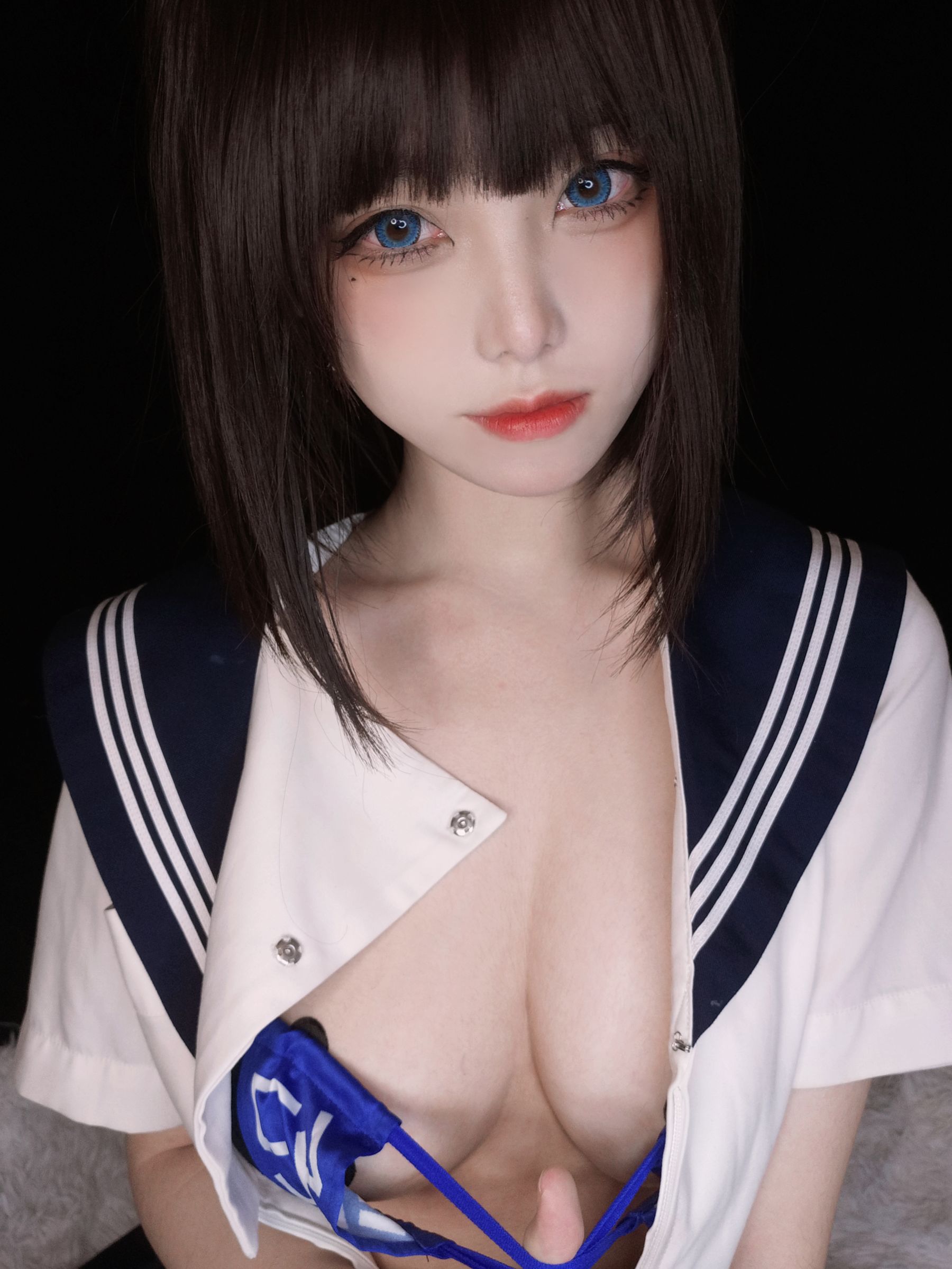 [福利COS] 萌系小姐姐蜜汁猫裘 - 坏学妹自拍