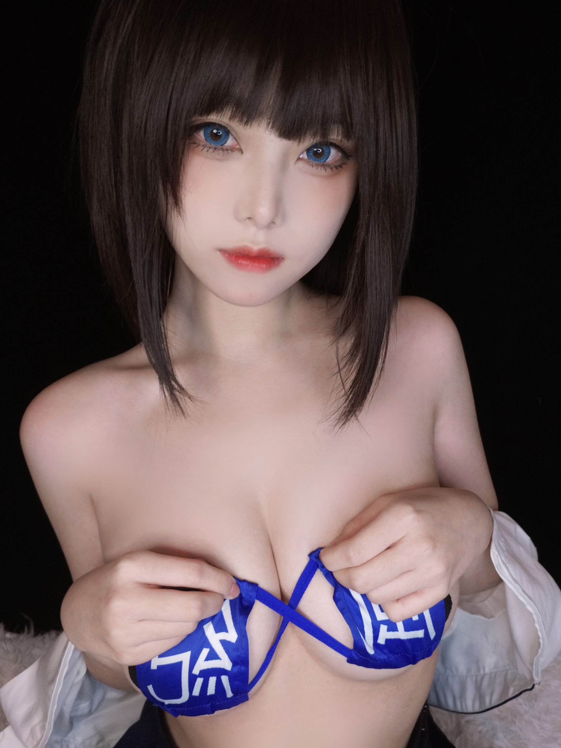 [福利COS] 萌系小姐姐蜜汁猫裘 - 坏学妹自拍