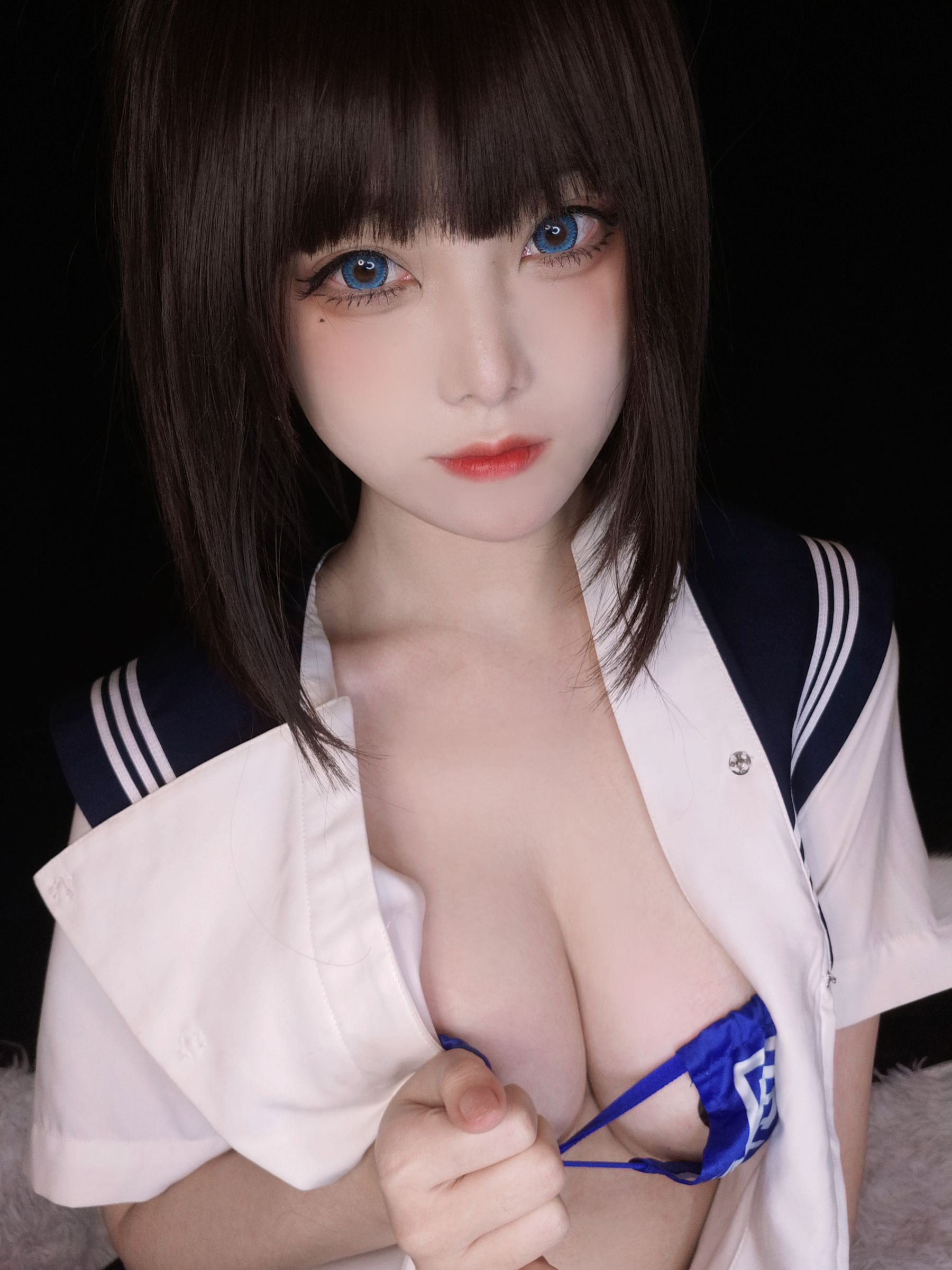 [福利COS] 萌系小姐姐蜜汁猫裘 - 坏学妹自拍