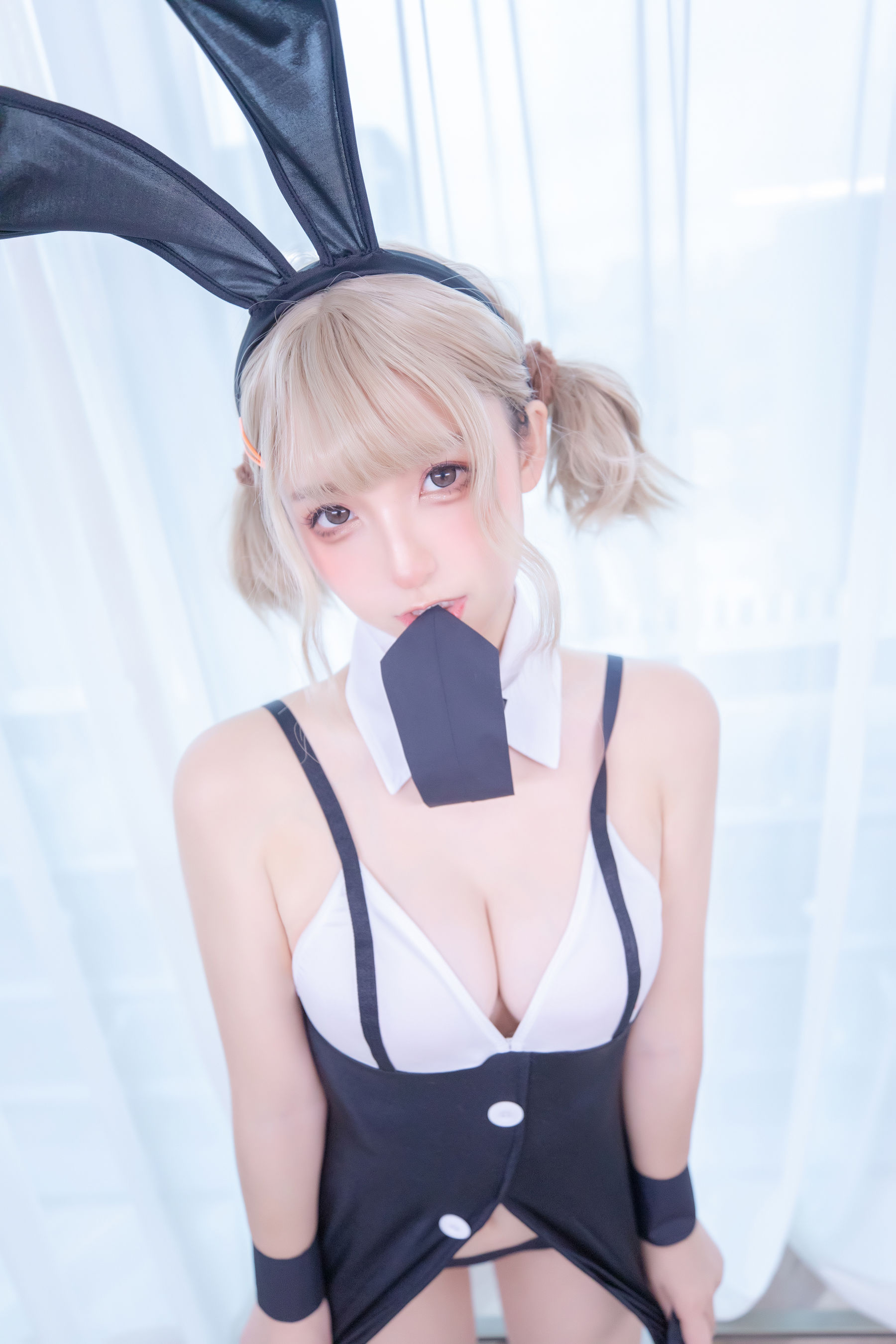 [福利COS] 萝莉神楽板真冬之21年12月微博订阅