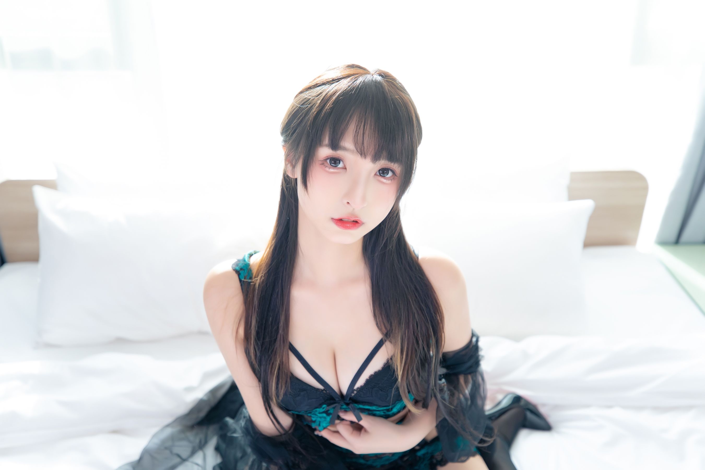 [福利COS] 萝莉神楽板真冬 绿野仙踪