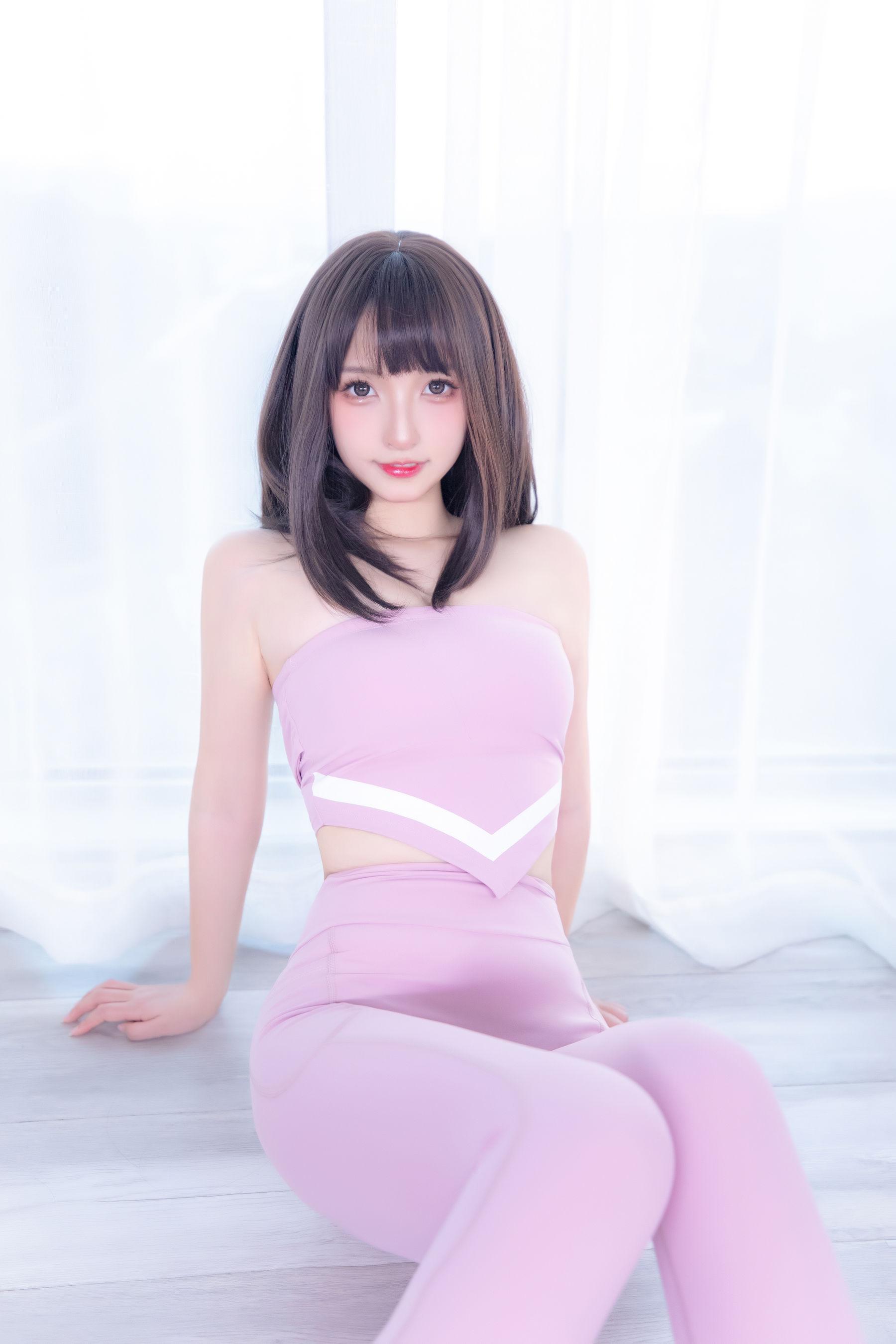 [福利COS] 萝莉神楽板真冬 草莓蜜桃
