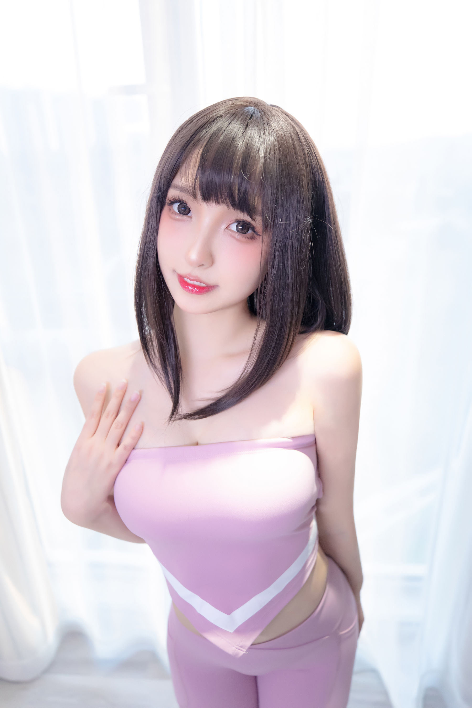 [福利COS] 萝莉神楽板真冬 草莓蜜桃