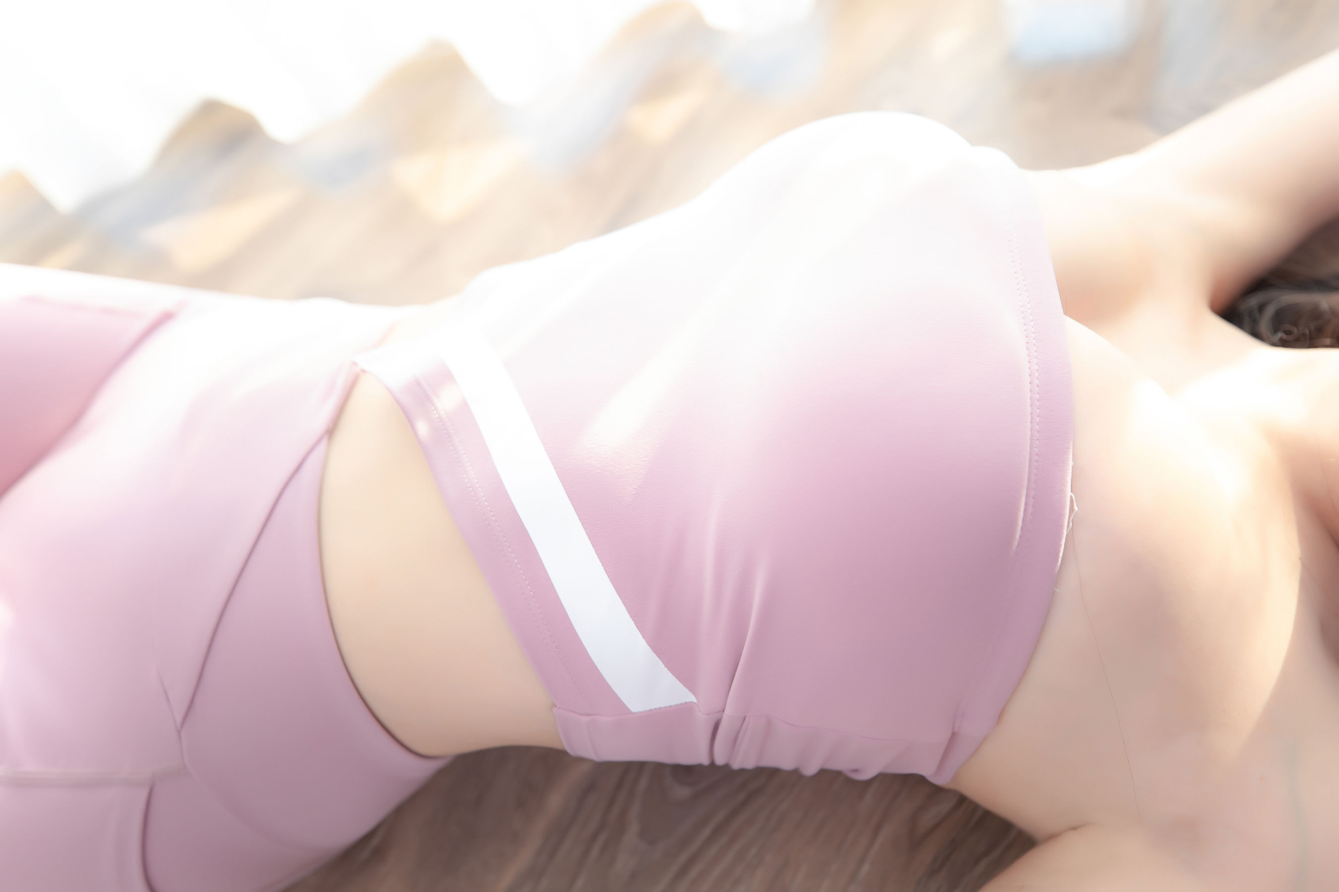 [福利COS] 萝莉神楽板真冬 草莓蜜桃