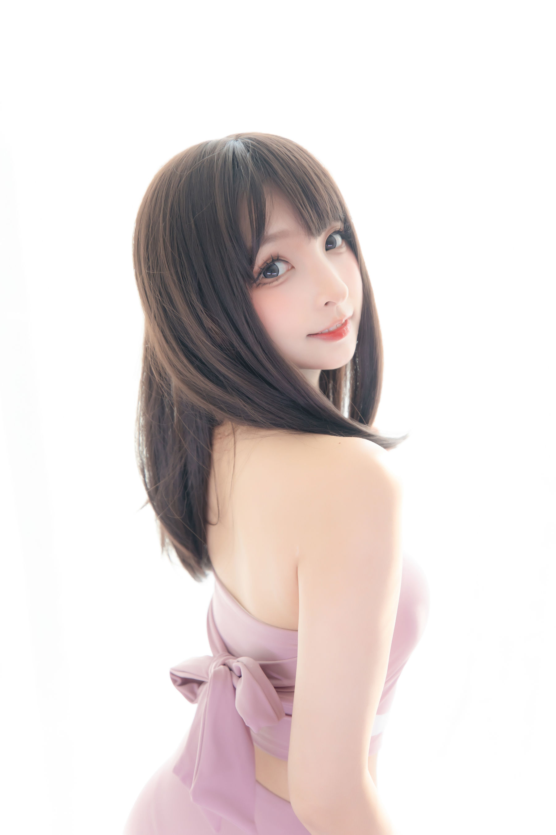 [福利COS] 萝莉神楽板真冬 草莓蜜桃