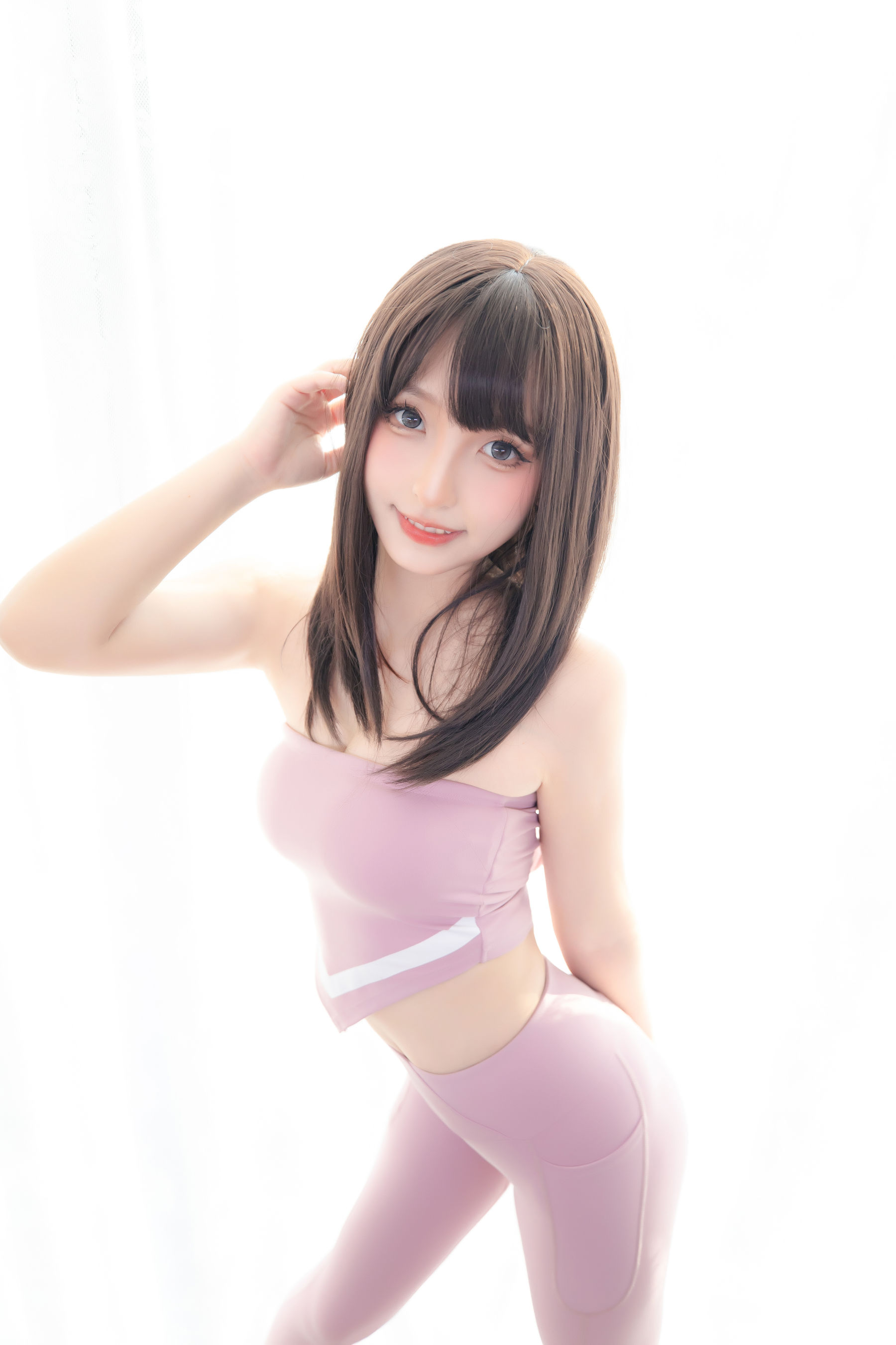 [福利COS] 萝莉神楽板真冬 草莓蜜桃