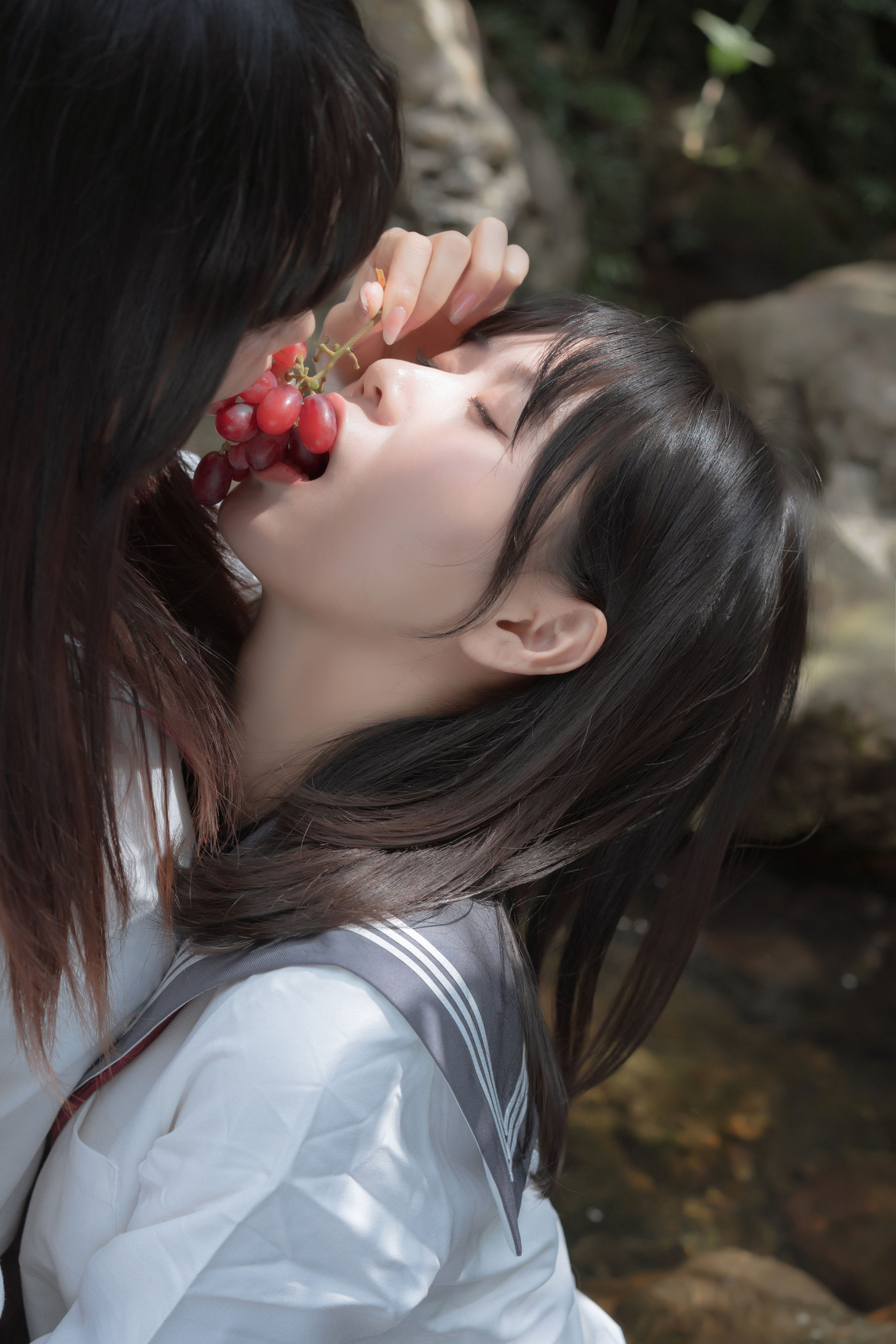 [福利COS] 阳光美少女萌芽儿o0 - 请叫我若生 小溪JK百合