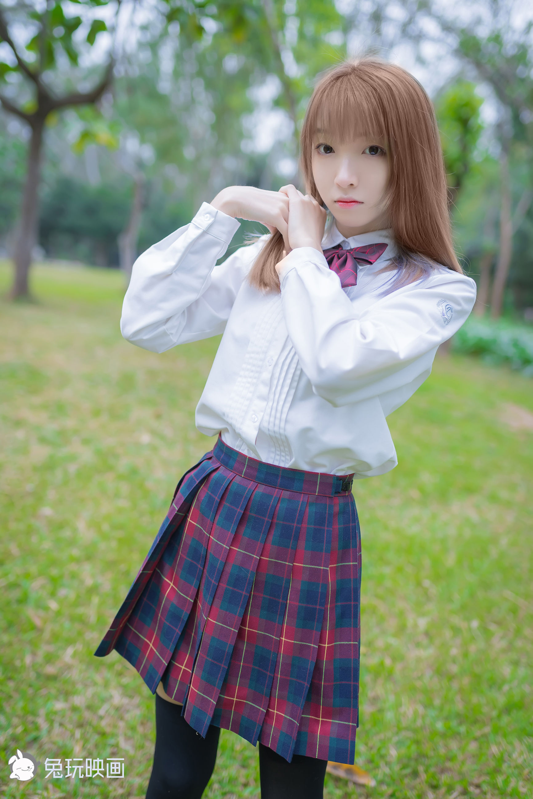 [兔玩映画] - JK制服 Vol.006 绿草坪