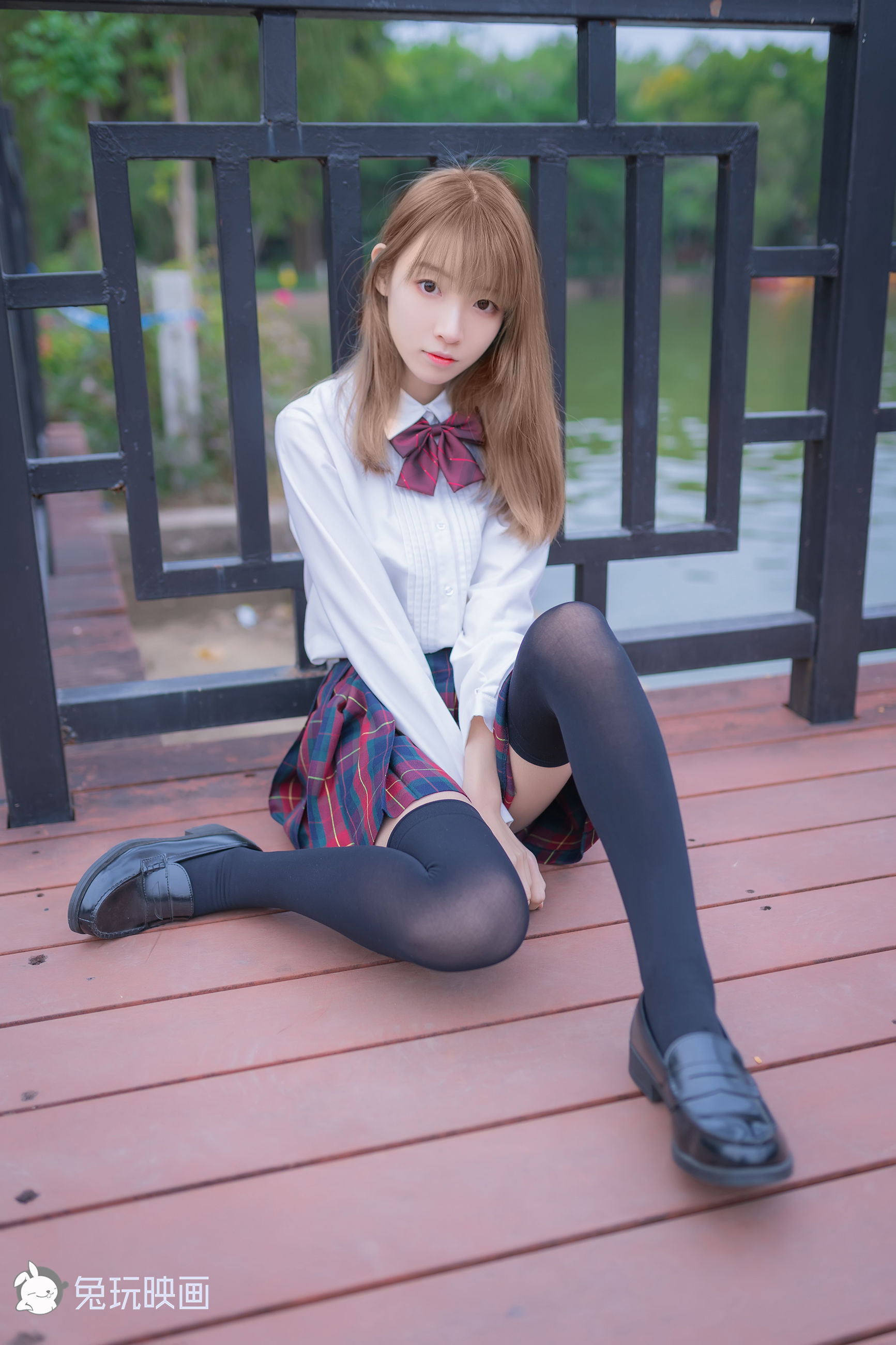 [兔玩映画] - JK制服 Vol.006 绿草坪