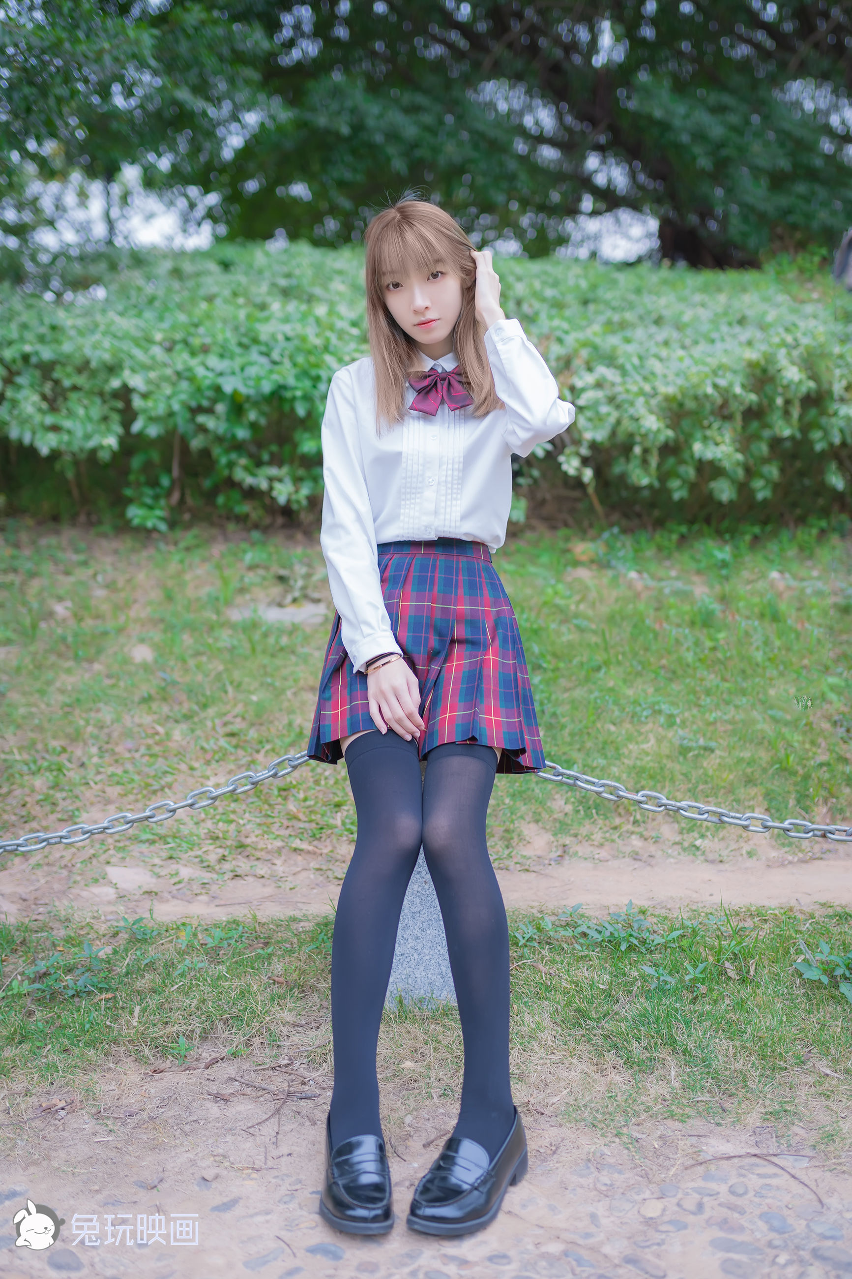[兔玩映画] - JK制服 Vol.006 绿草坪