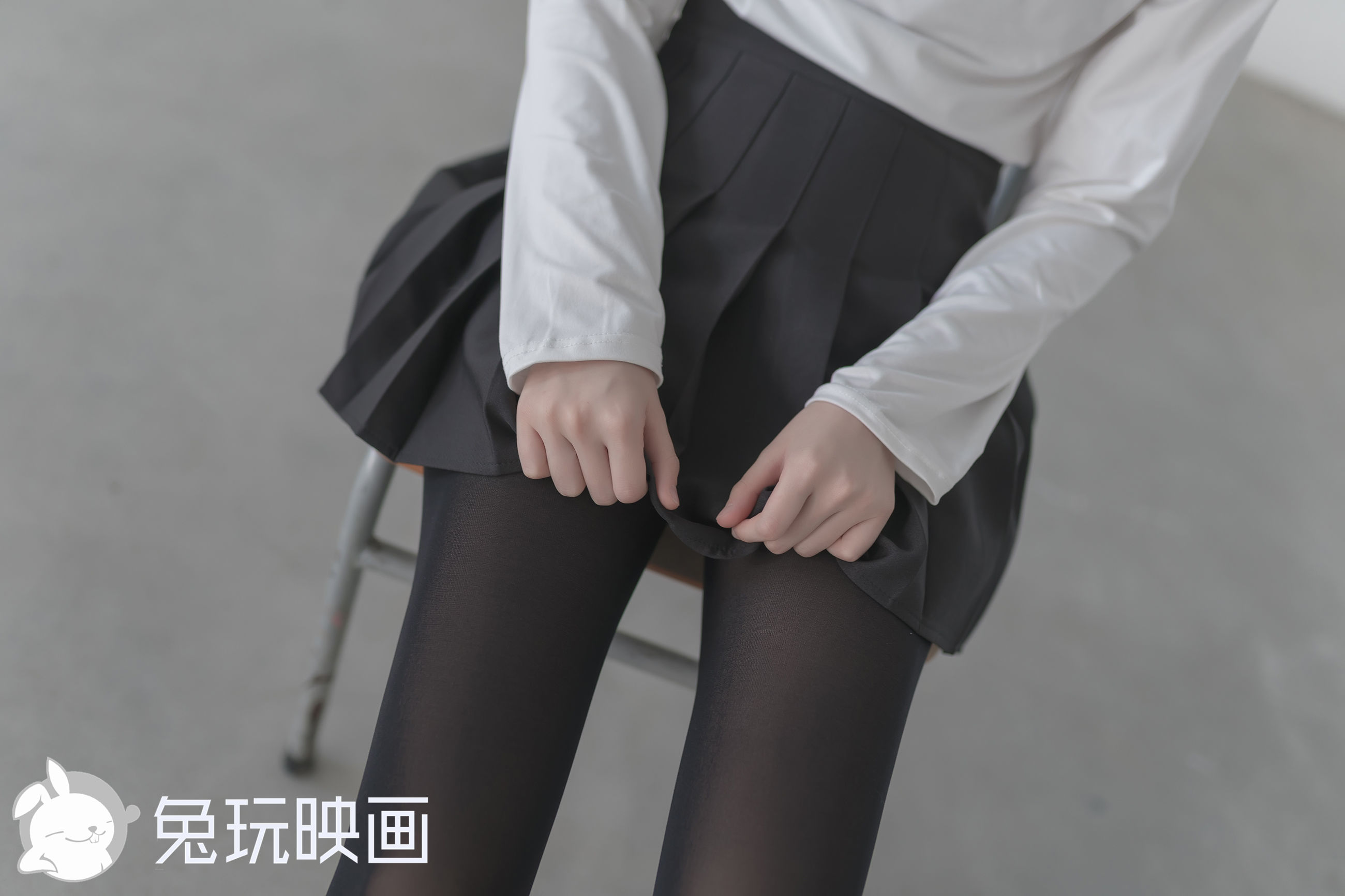 [兔玩映画] - 冬天里的黑袜