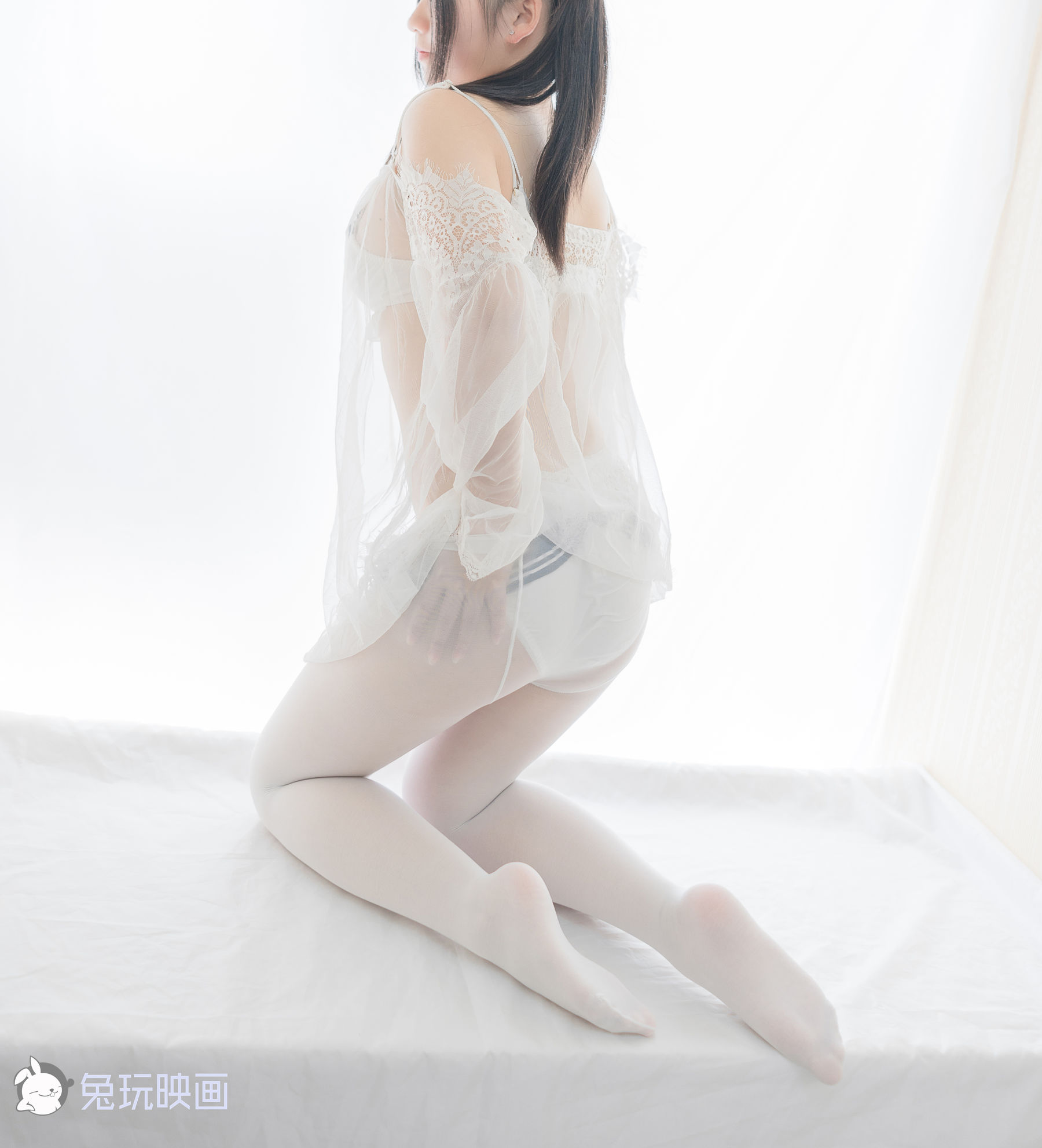 [兔玩映画] - 单眼皮的小妹妹