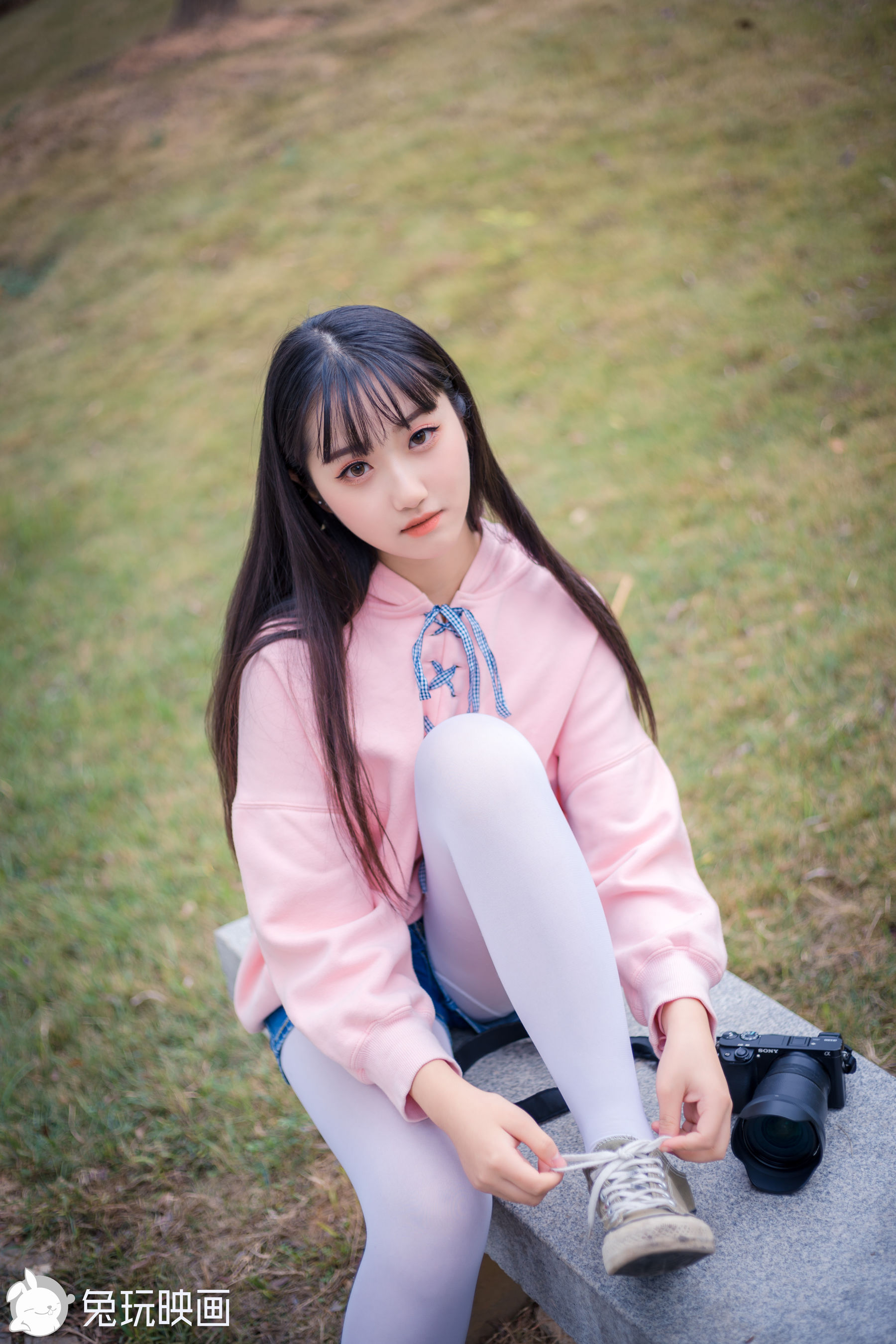 [兔玩映画] - 和小姐姐去公园拍照