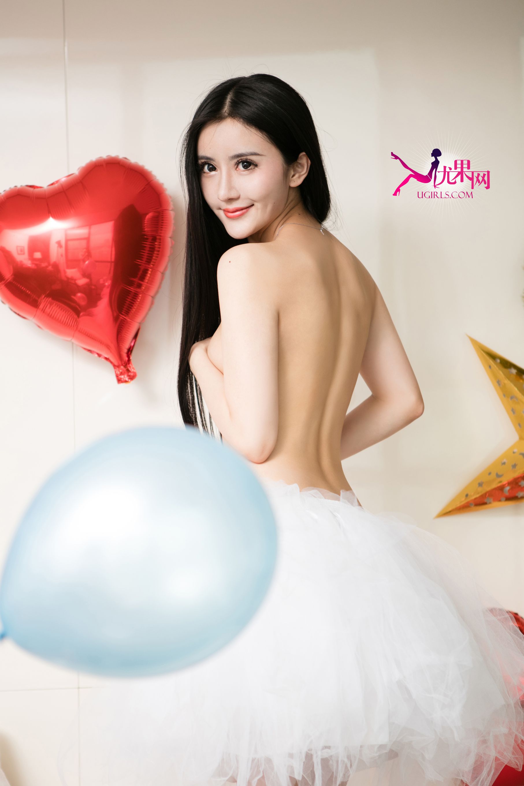 金子熙《爱的礼物》 [尤果网Ugirls] U143