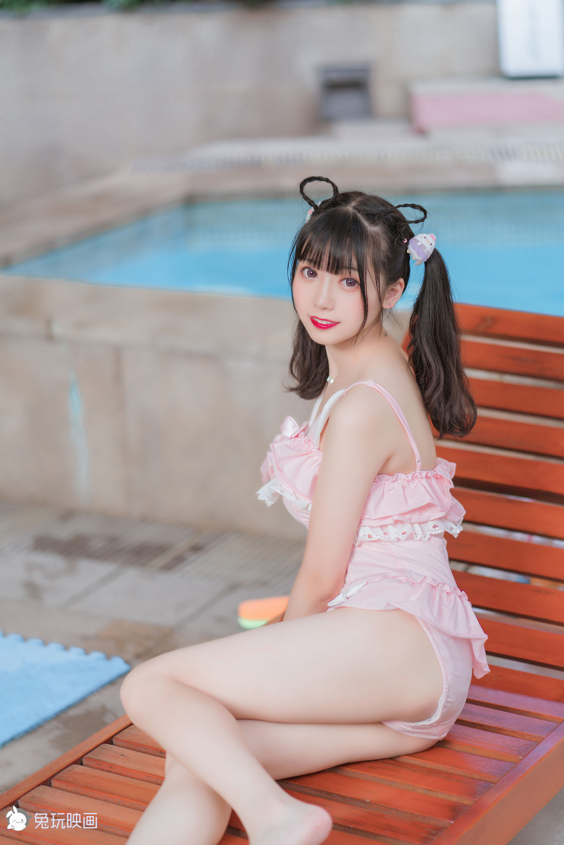 [兔玩映画] - 夏日泳装 Vol.008 粉兔子
