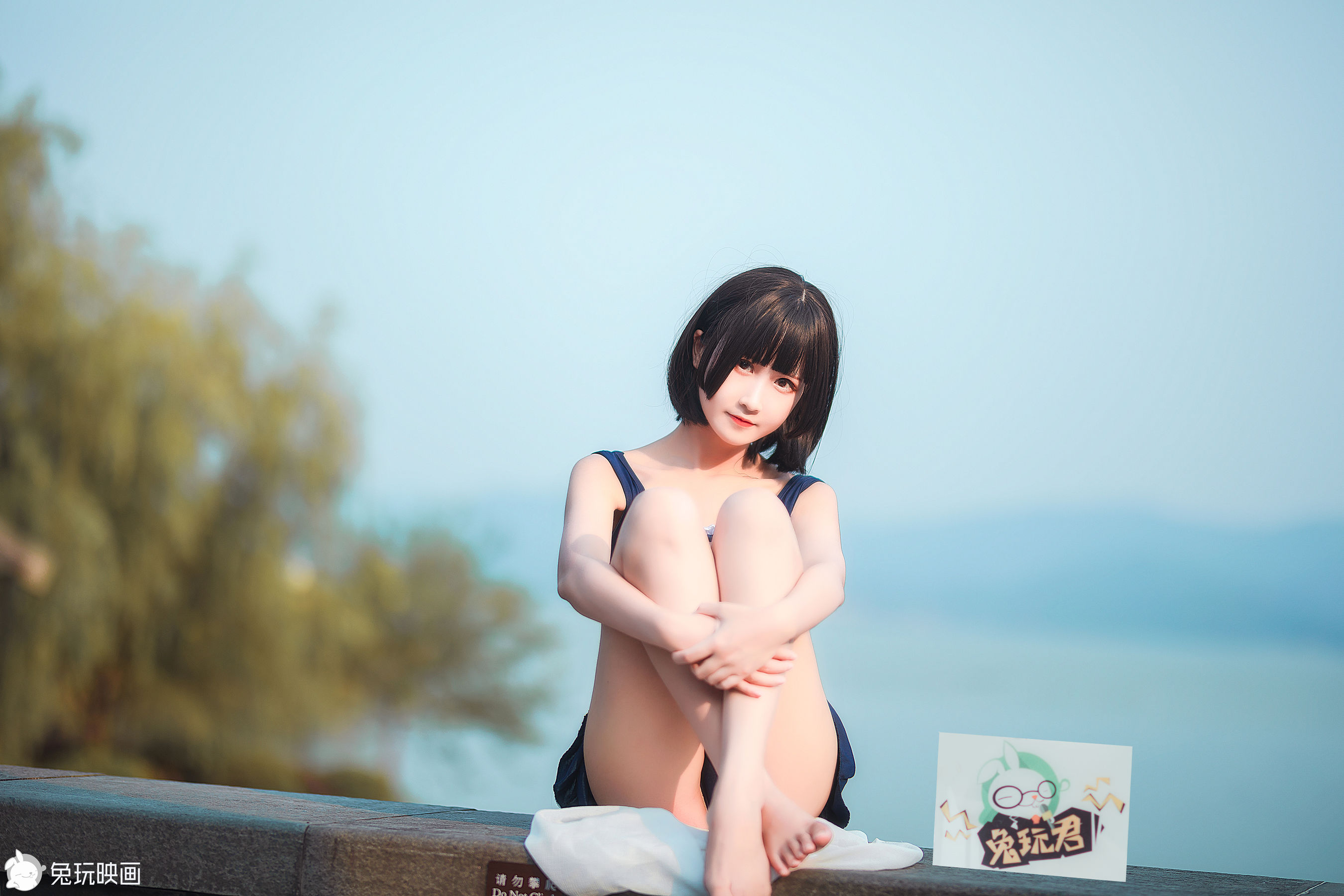 [兔玩映画] - 夏日泳装 Vol.041 小黄帽