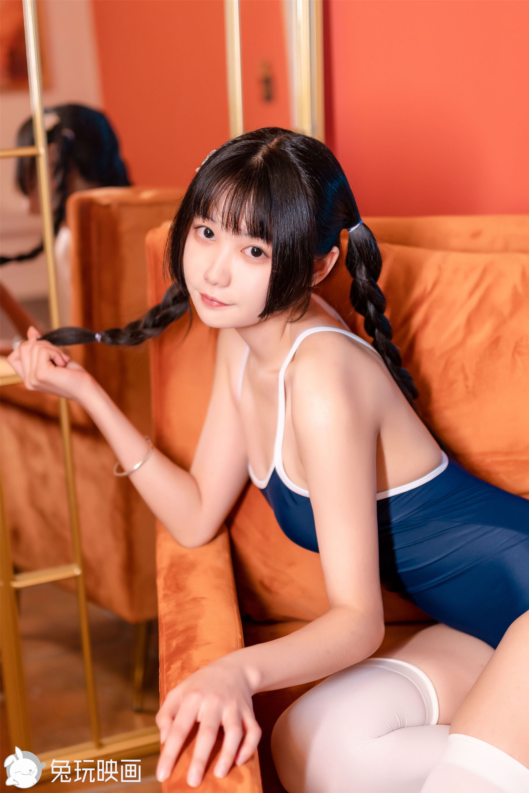 [兔玩映画] - 夏日泳装 Vol.056 麻花辫