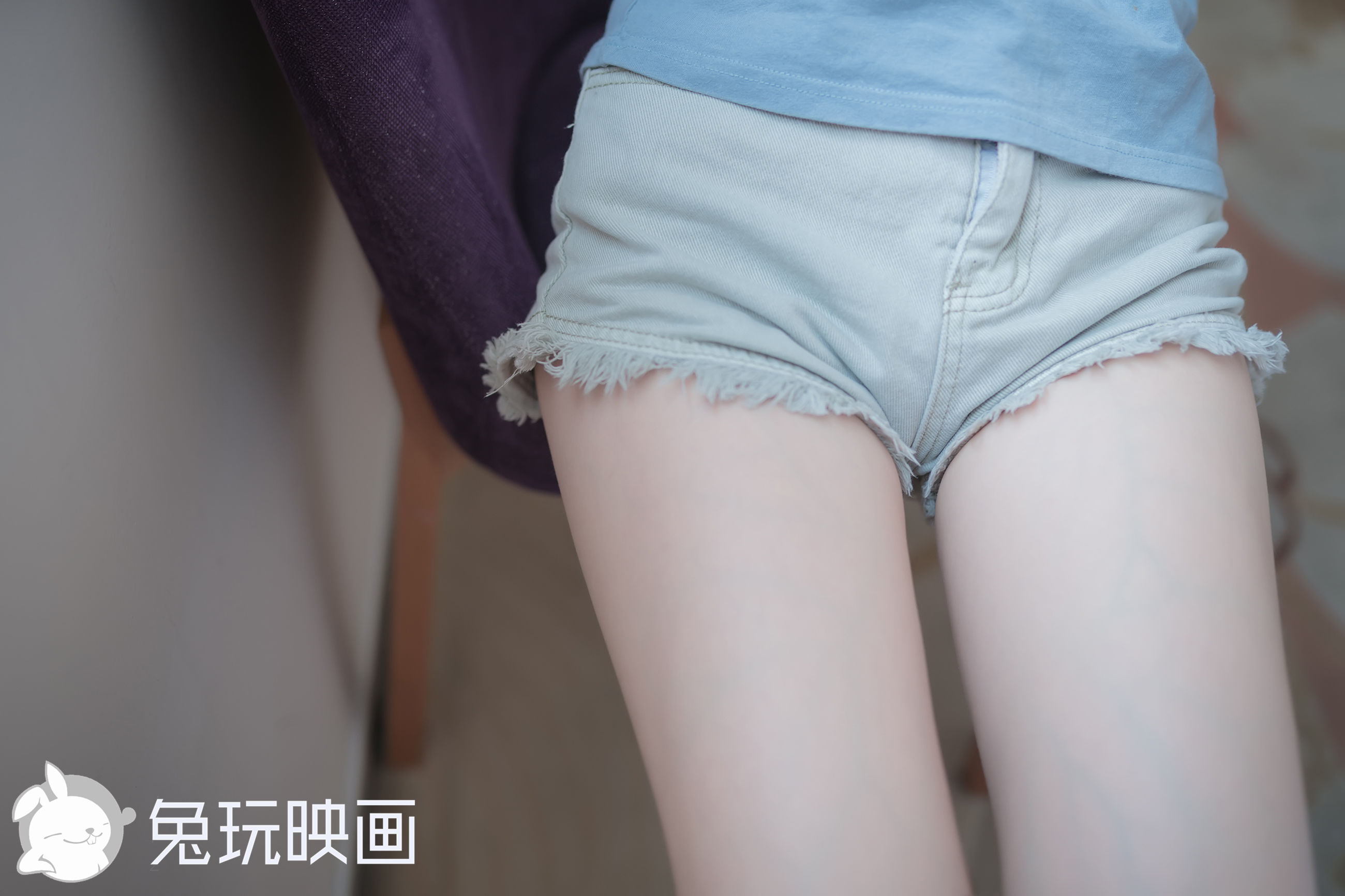 [兔玩映画] - 妹妹的果腿