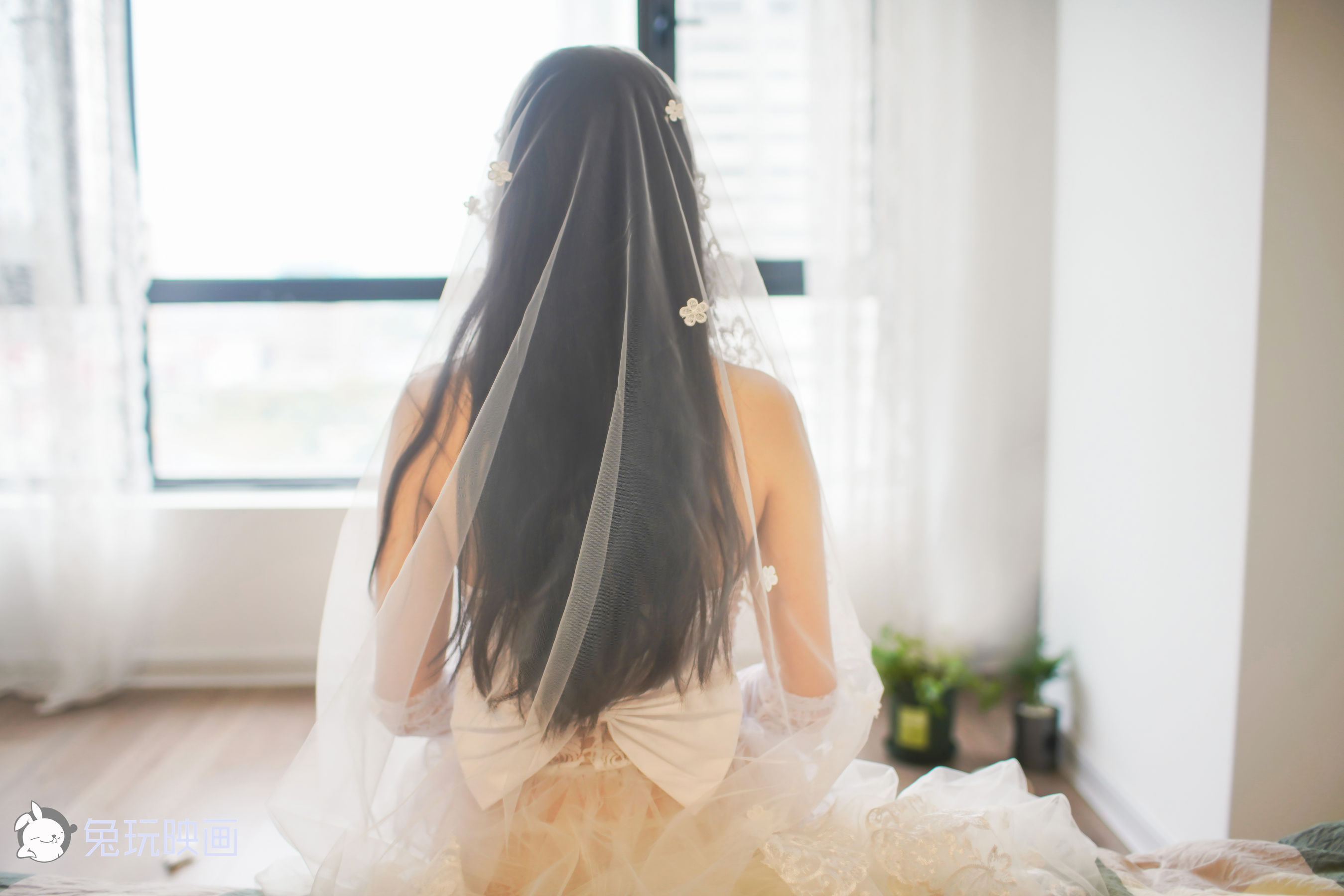 [兔玩映画] - 婚纱白丝