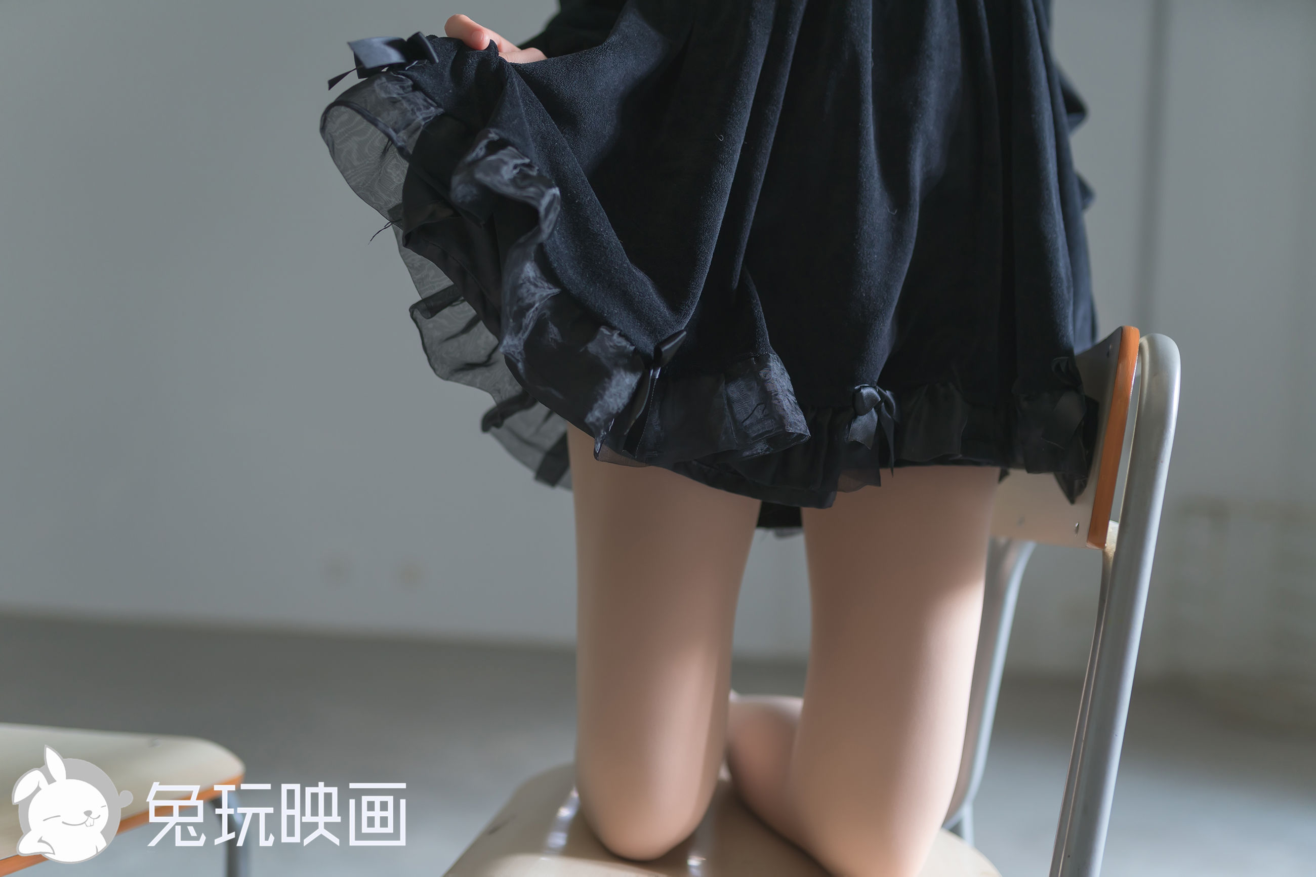 [兔玩映画] - 小细腿和肉丝