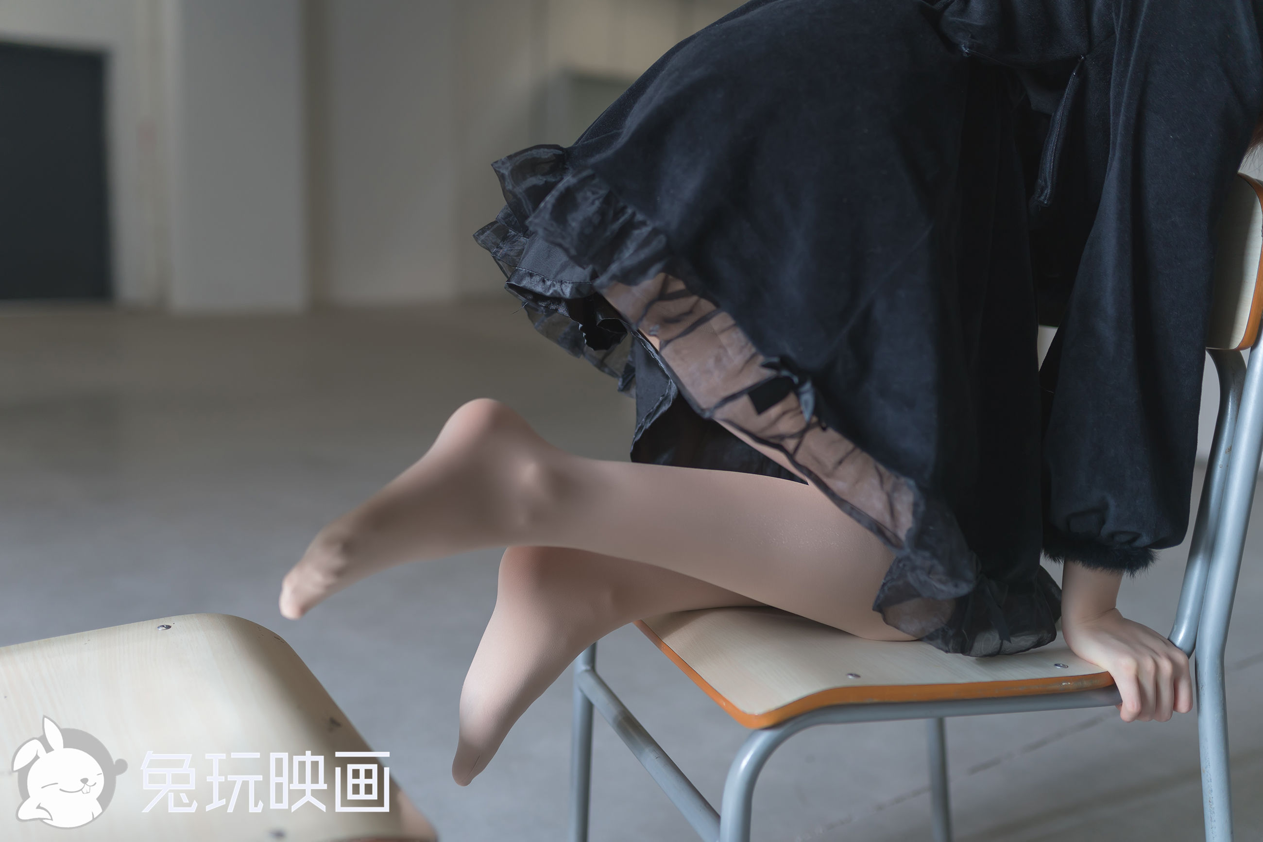 [兔玩映画] - 小细腿和肉丝