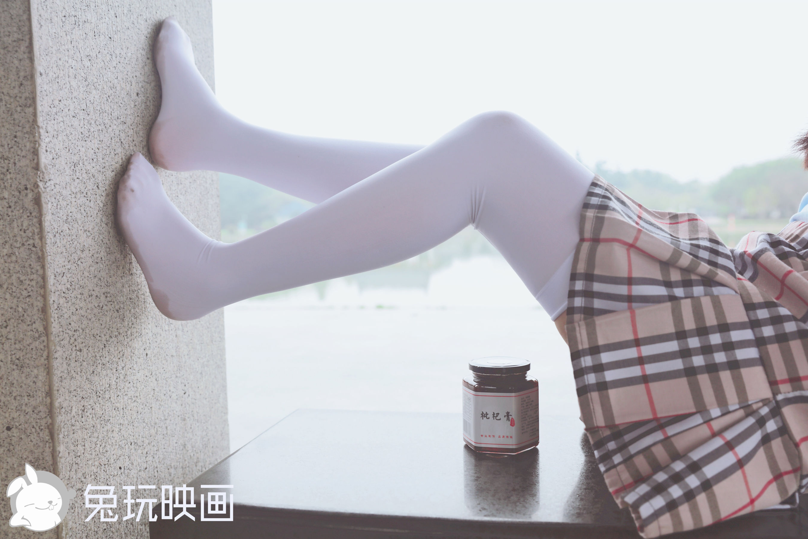 [兔玩映画] - 枇杷和白丝