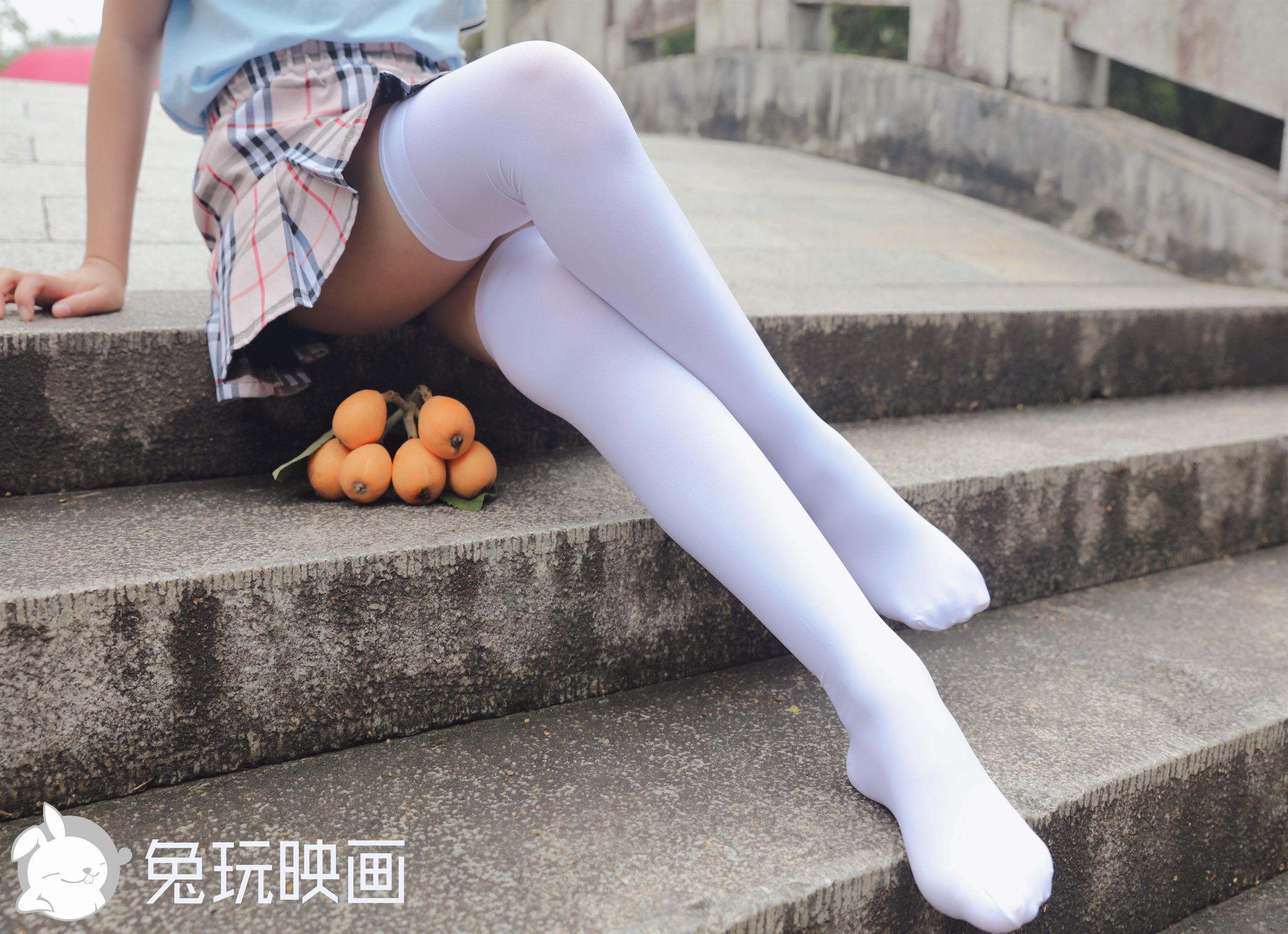 [兔玩映画] - 枇杷和白丝