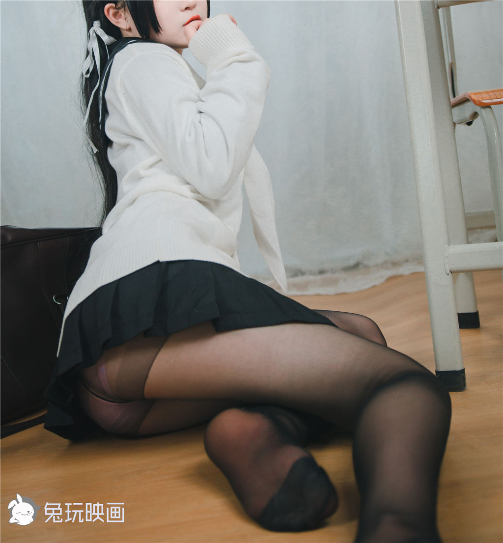 [兔玩映画] - 校服爱宕