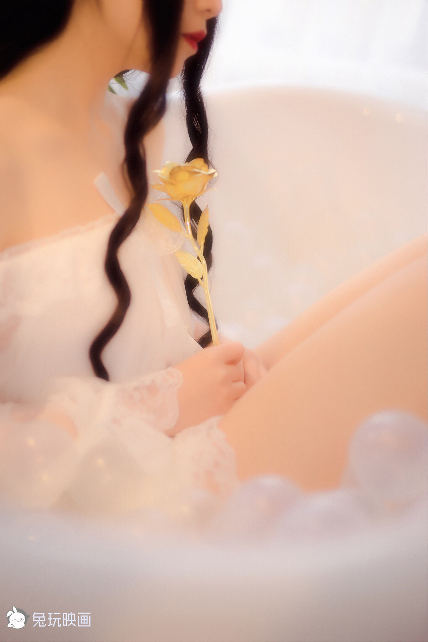 [兔玩映画] - 油画少女