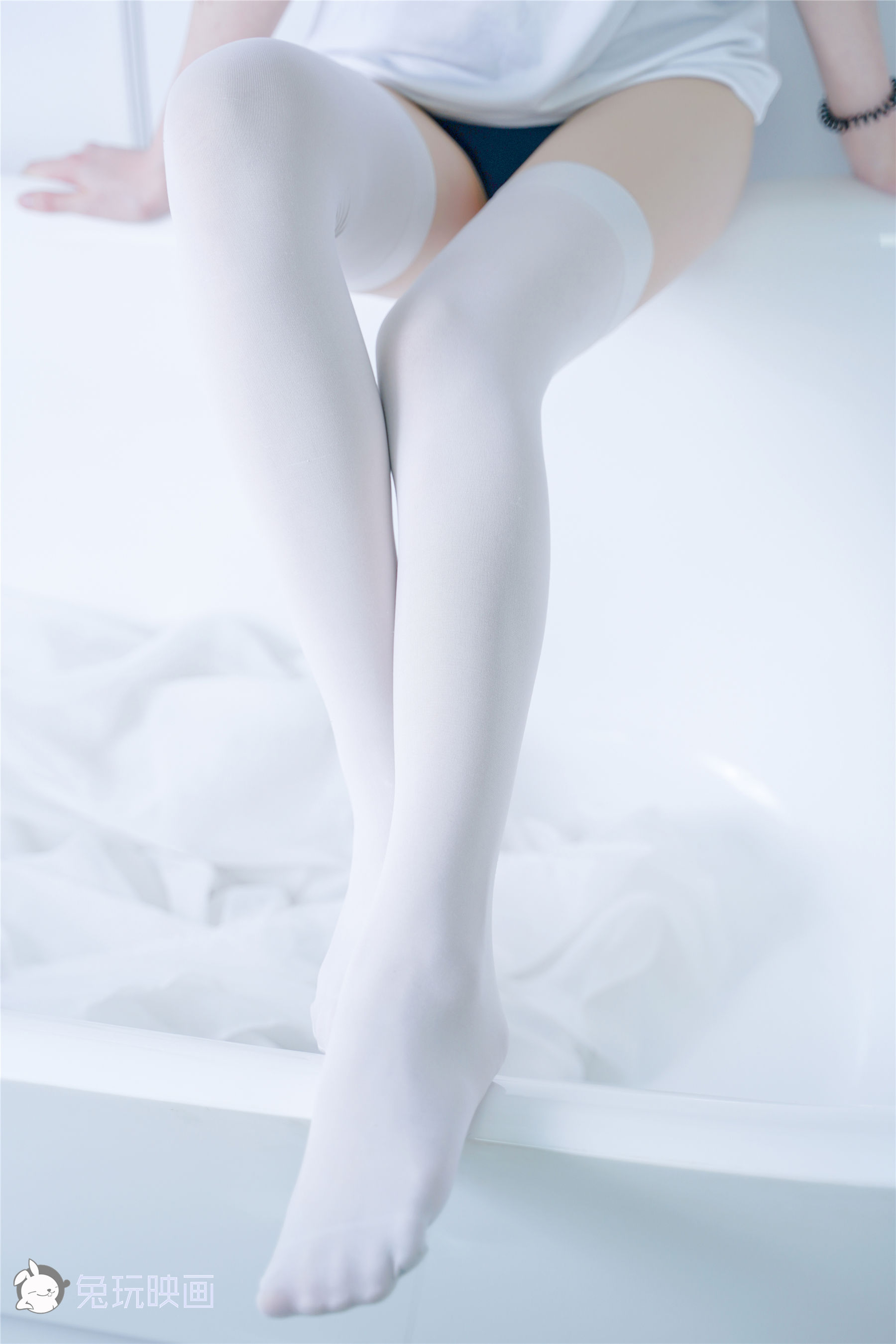 [兔玩映画] - 浴缸里的体操服