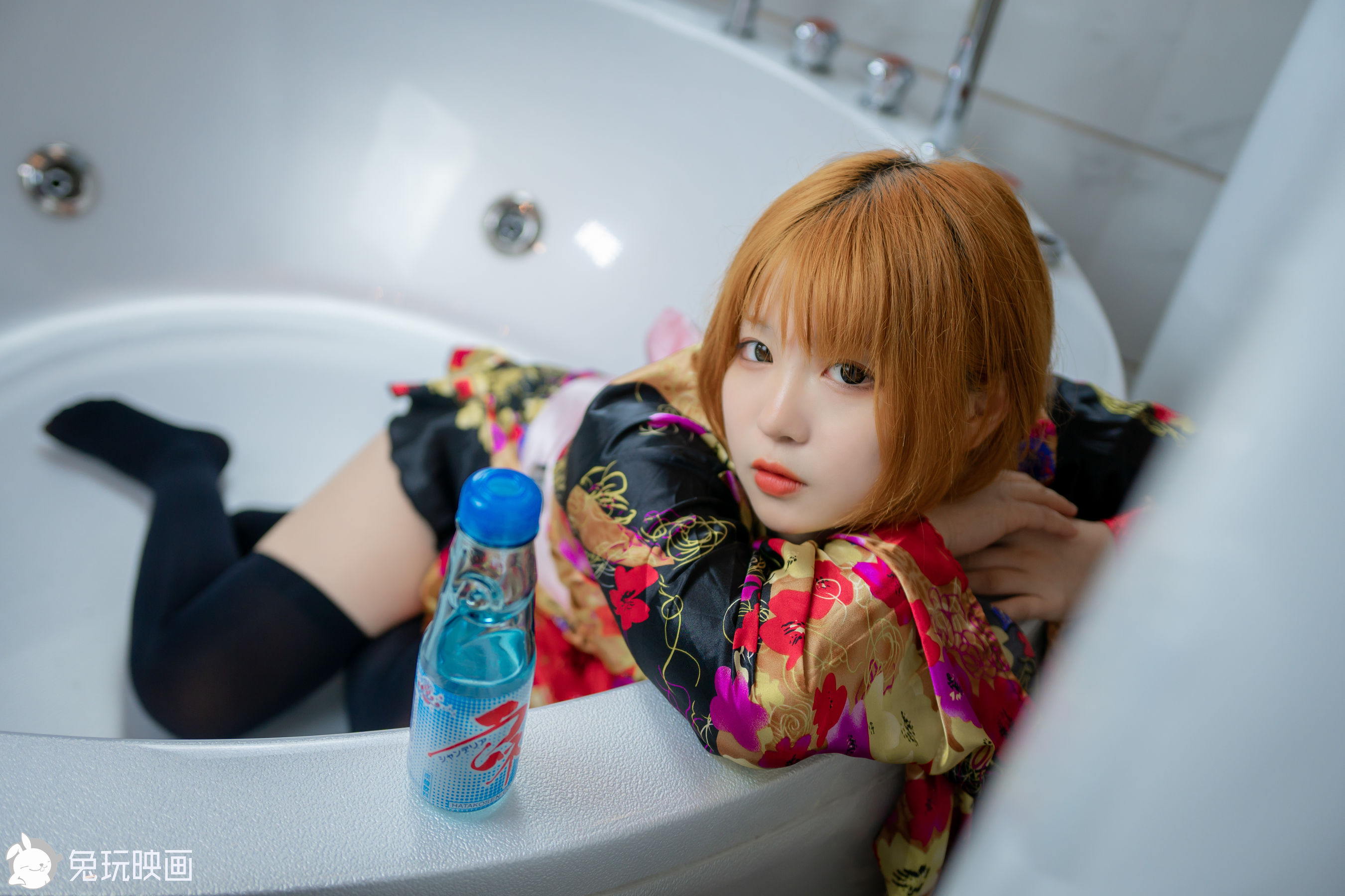 [兔玩映画] - 浴缸里的和服