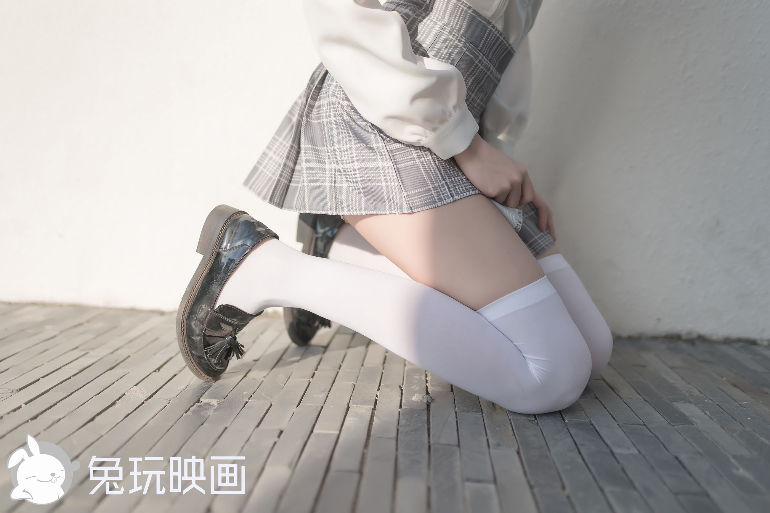 [兔玩映画] - 白丝与阳光