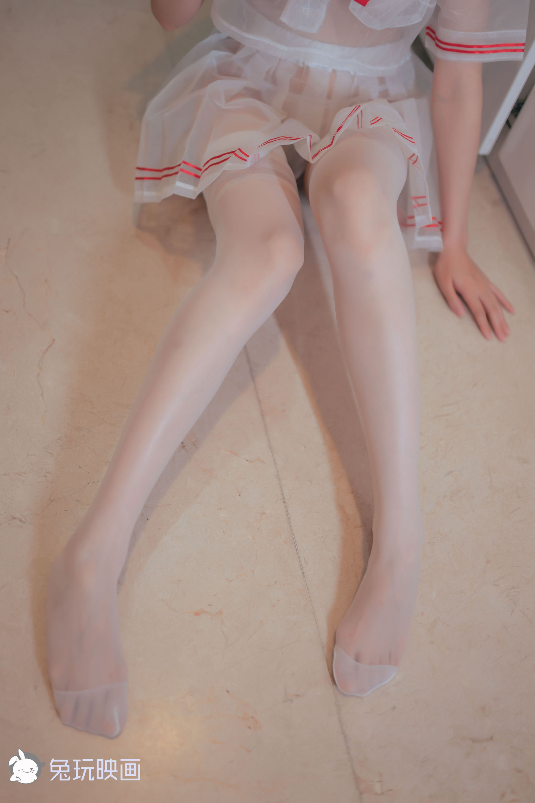 [兔玩映画] - 穿制服的小姐姐