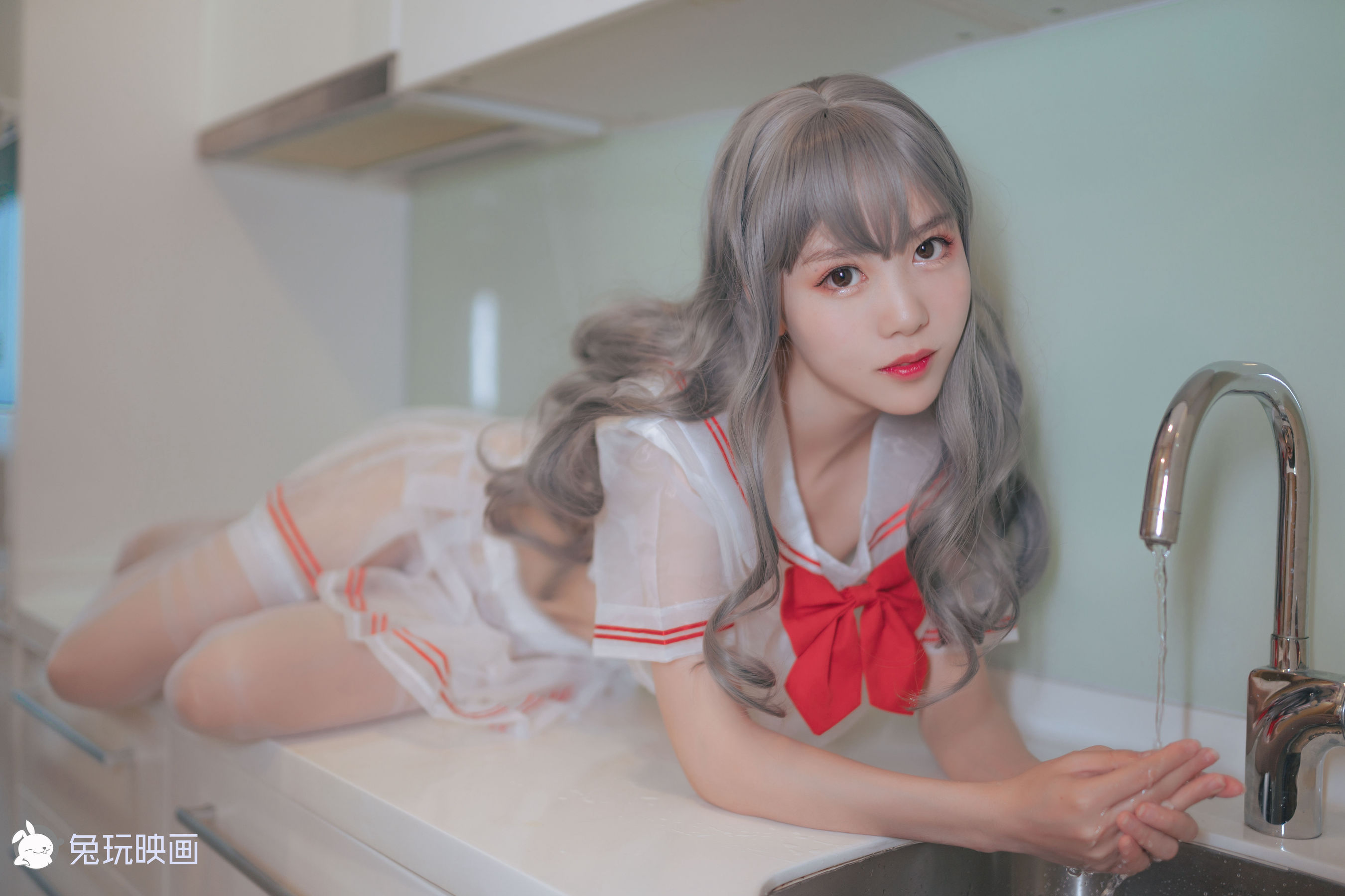 [兔玩映画] - 穿制服的小姐姐