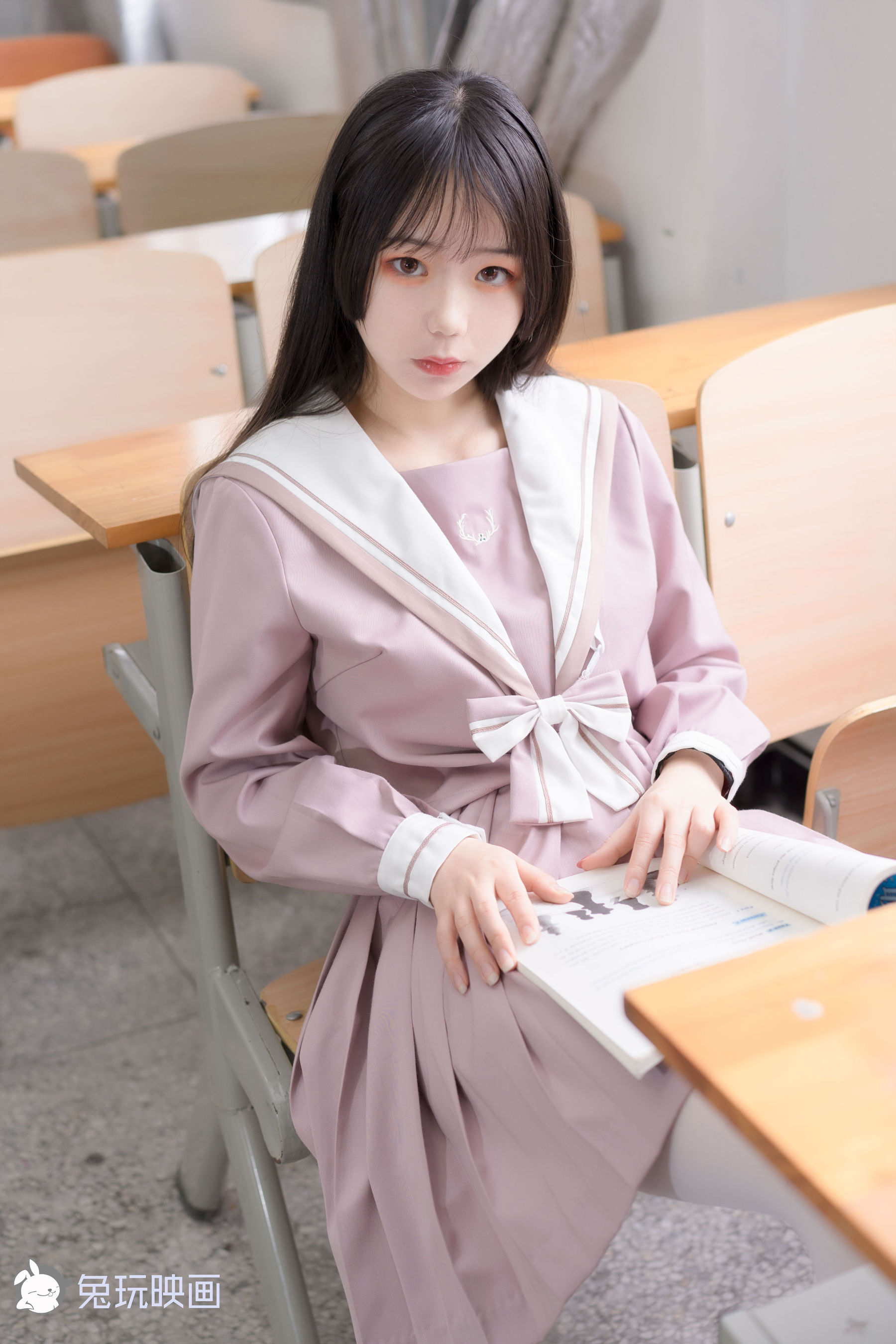 [兔玩映画] - 粉色JK小姐姐