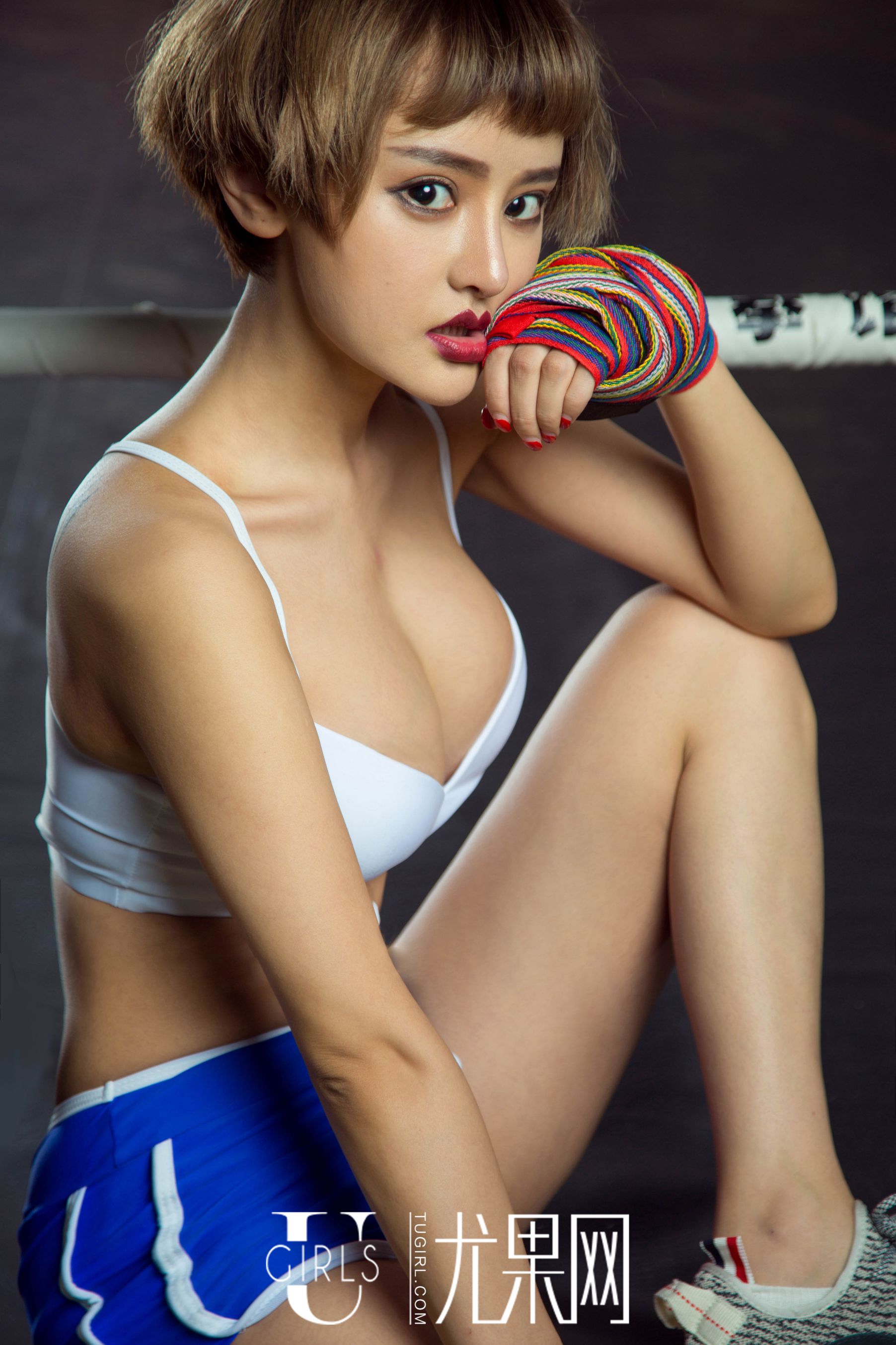 [尤果网Ugirls] U180 李思宁《暴力美学 视觉诱惑大片》