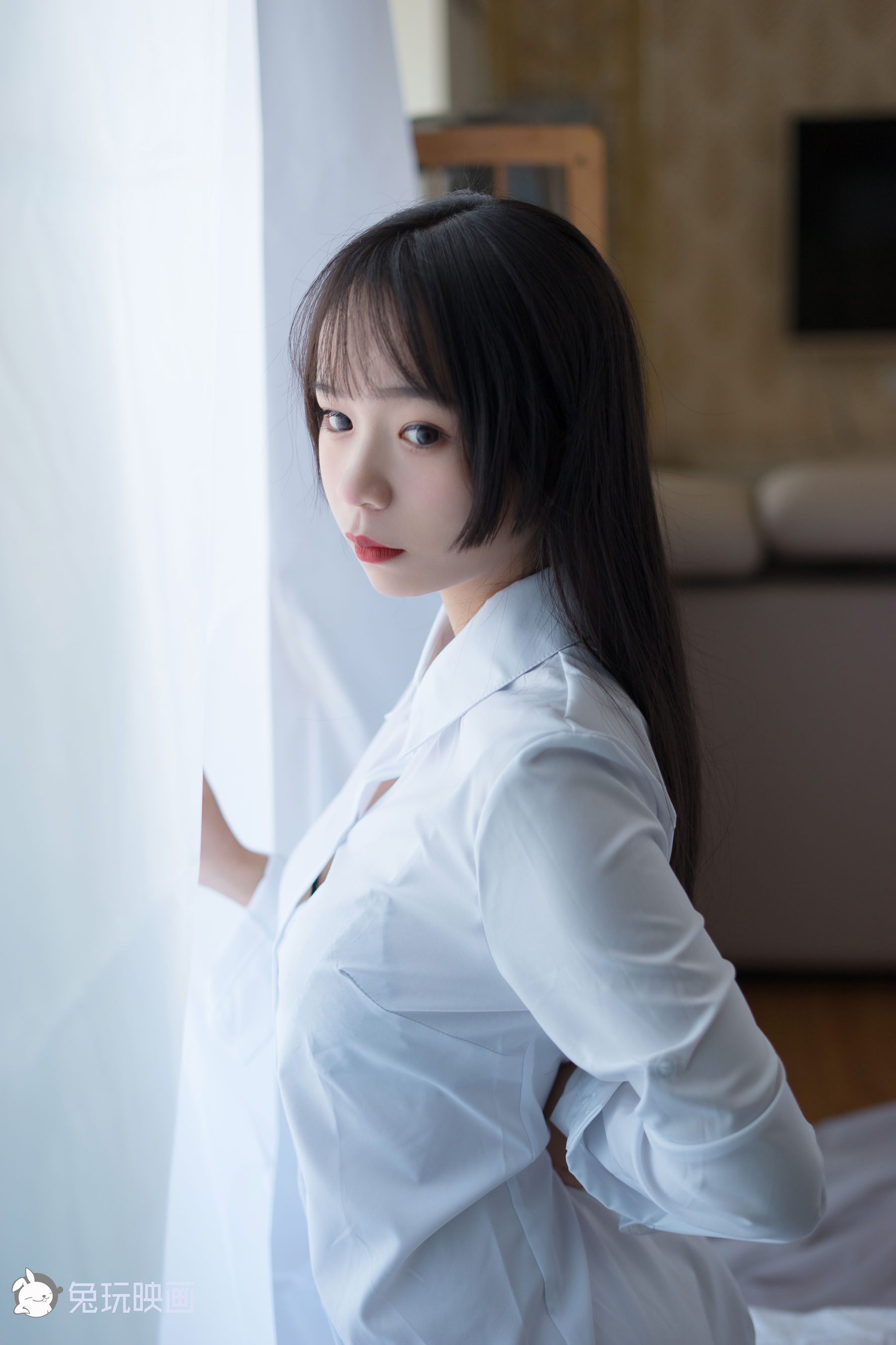 [兔玩映画] - 萝莉的衬衫一级棒！