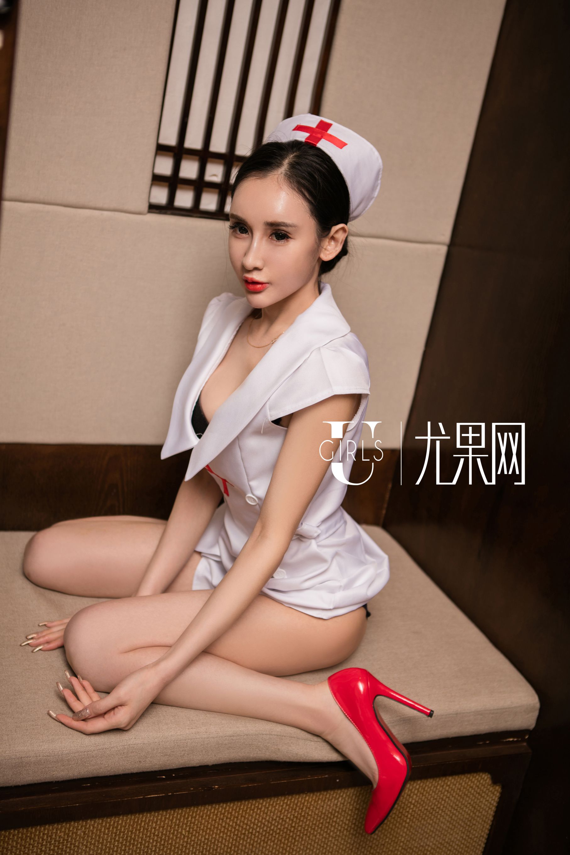 [尤果网Ugirls] U184 阿依努尔瓦娅《骨感少数民族美女》