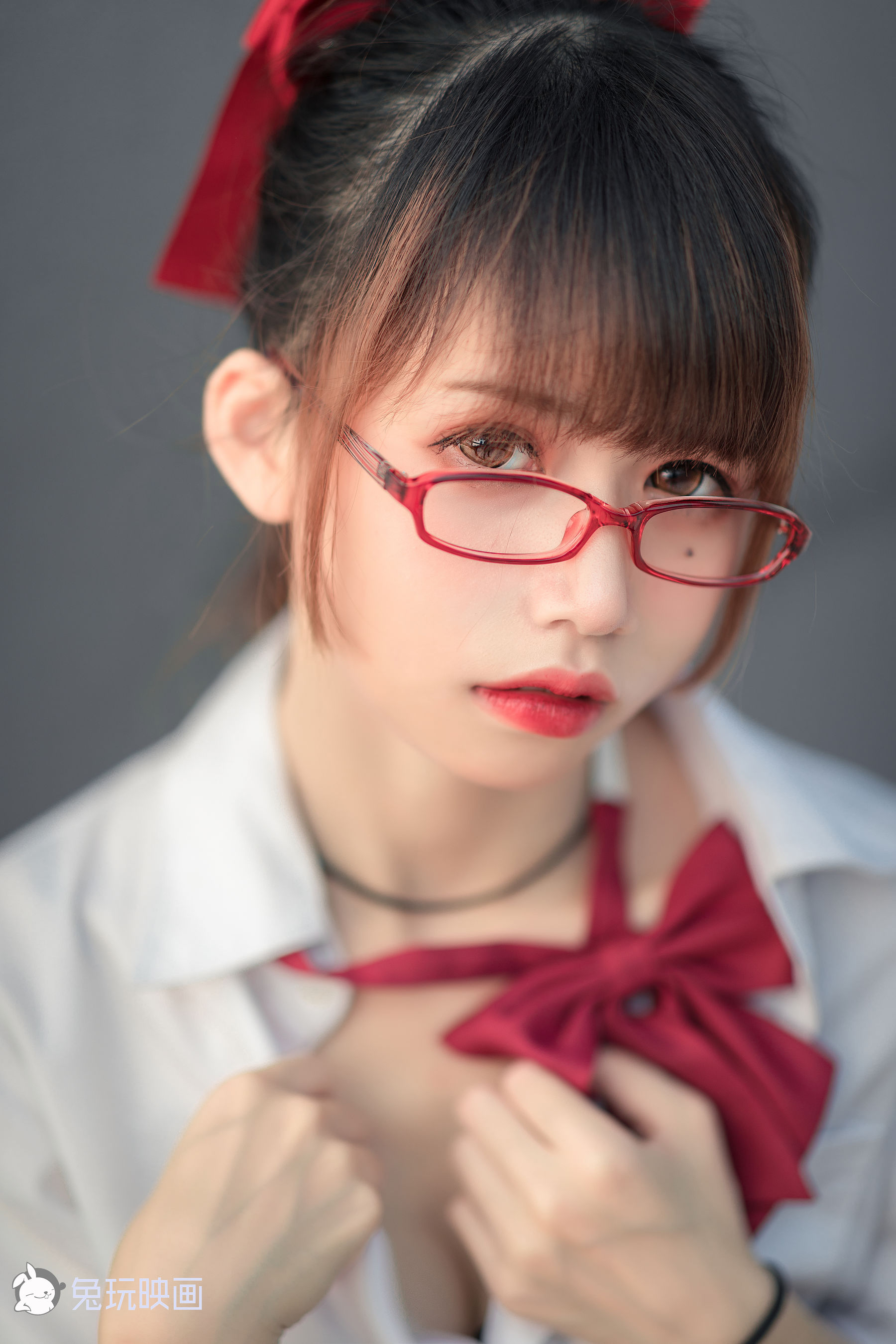 [兔玩映画] - 被束缚的少女