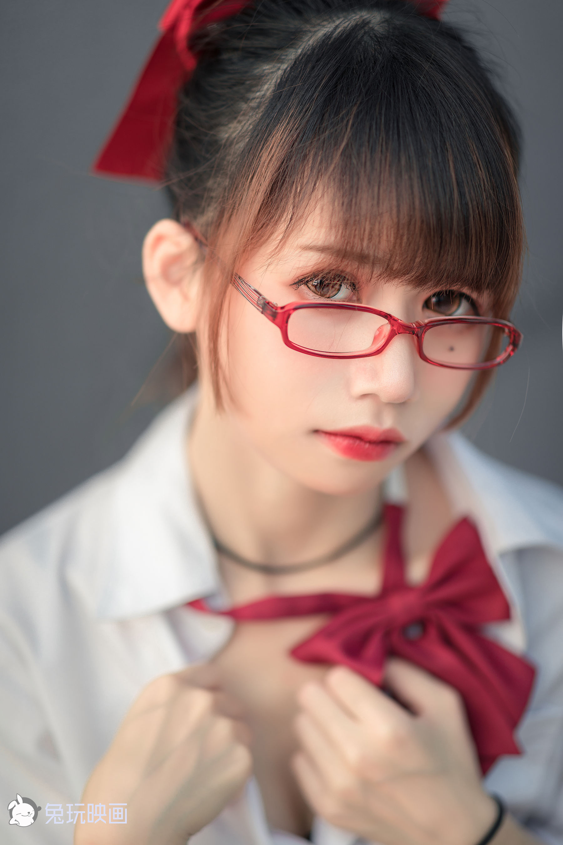 [兔玩映画] - 被束缚的少女