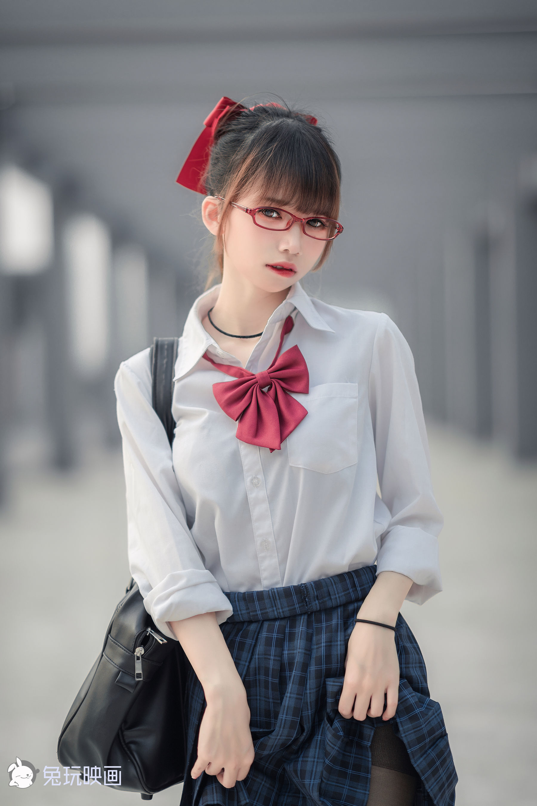 [兔玩映画] - 被束缚的少女