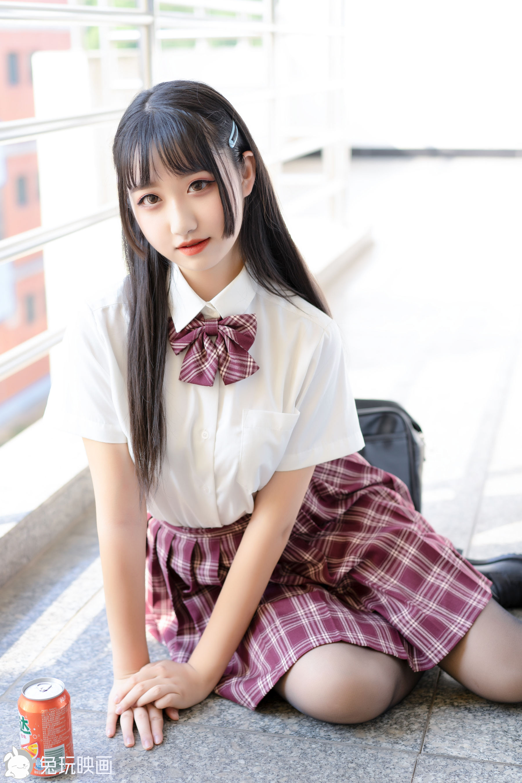 [兔玩映画] - 超甜的制服学妹