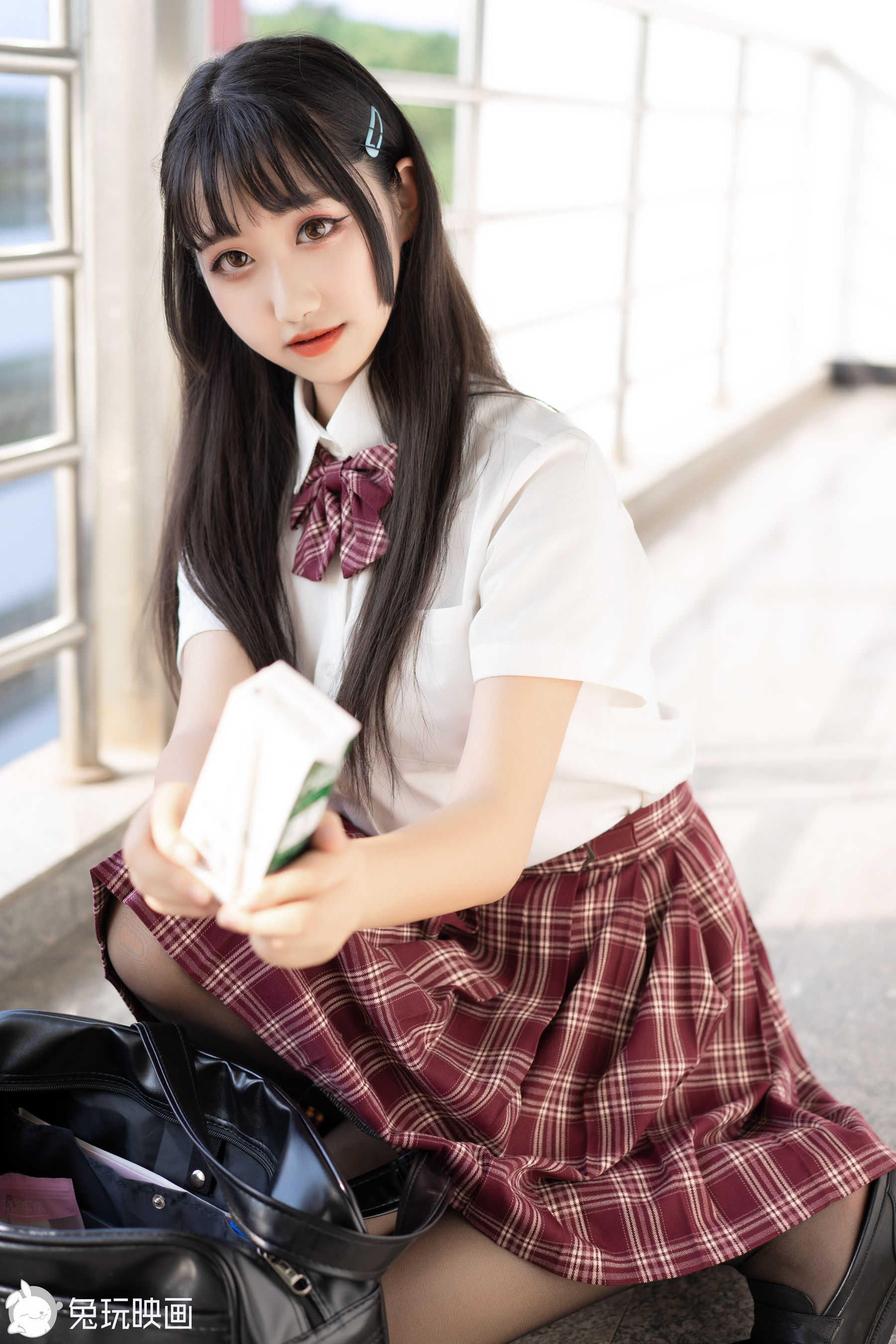 [兔玩映画] - 超甜的制服学妹