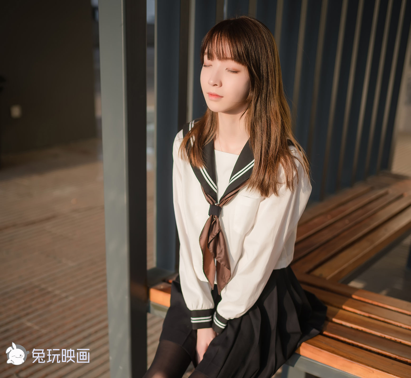 [兔玩映画] - 黄昏里的JK