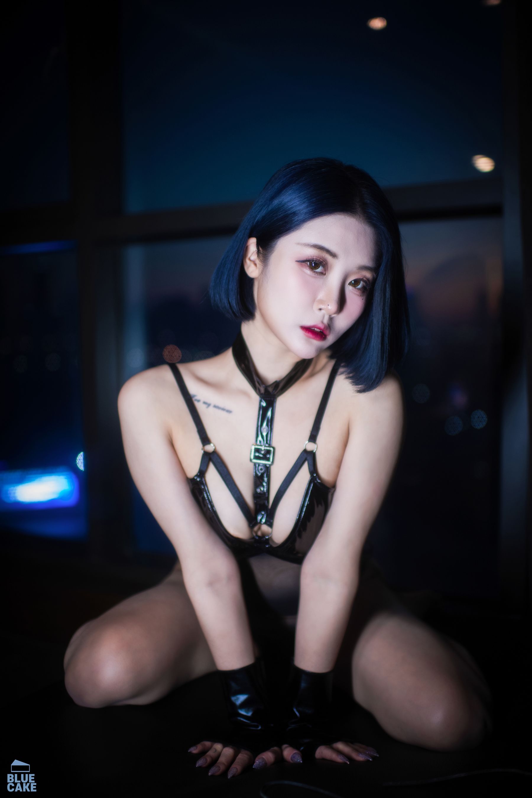 [BLUECAKE]  Bomi - City of Night